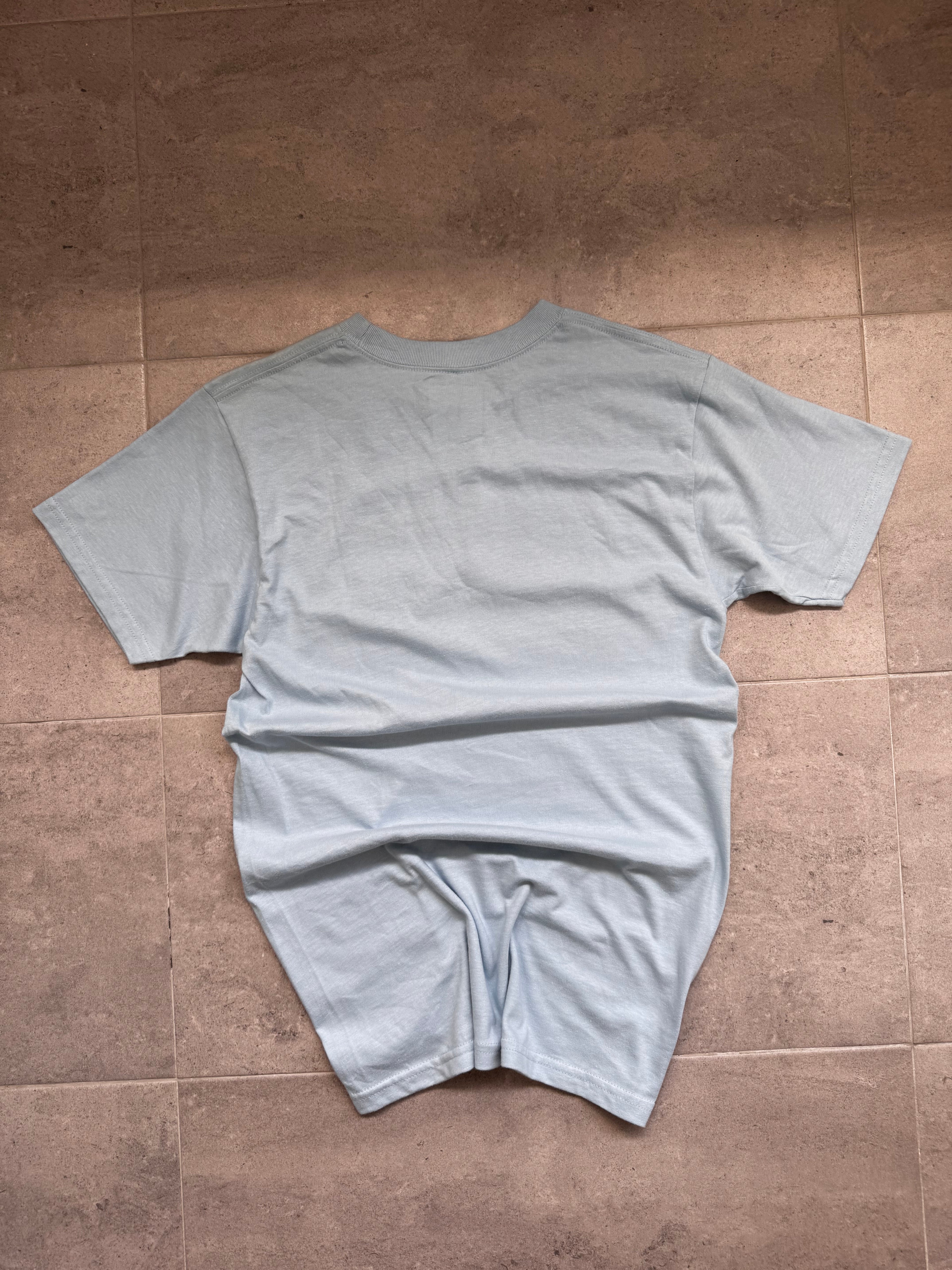 Deadstock Y2K Billabong T-shirt, graphic print close-up