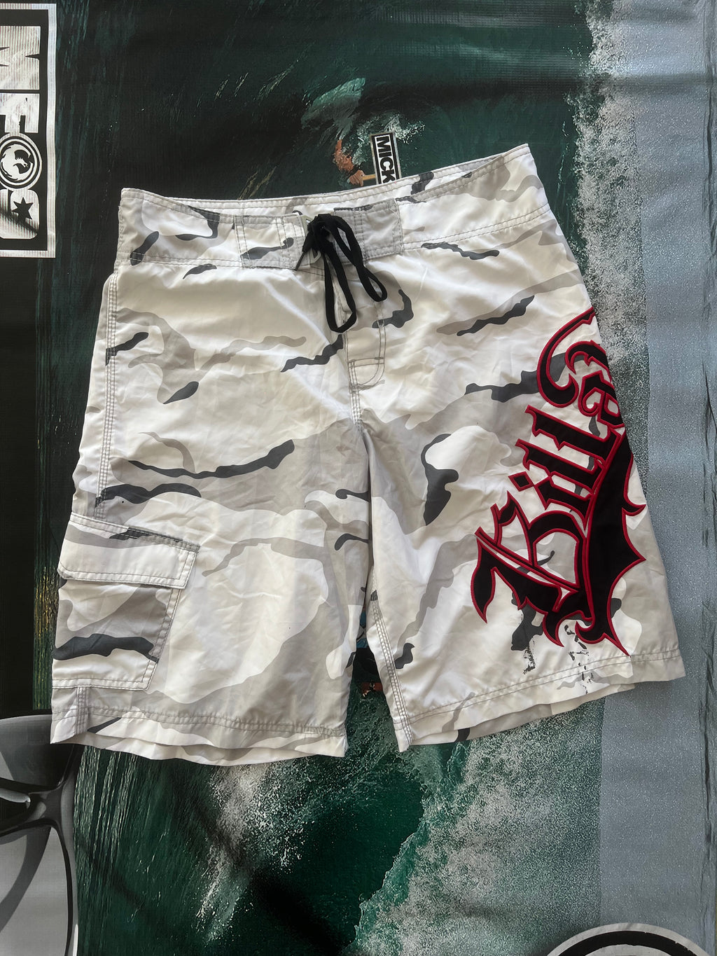 Y2K Billabong White Camo Boardshorts (34)