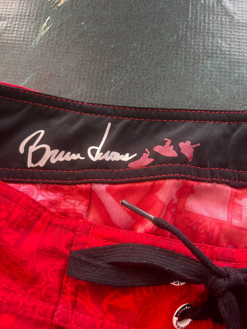 Y2K Volcom Bruce Irons Boardshorts (34)