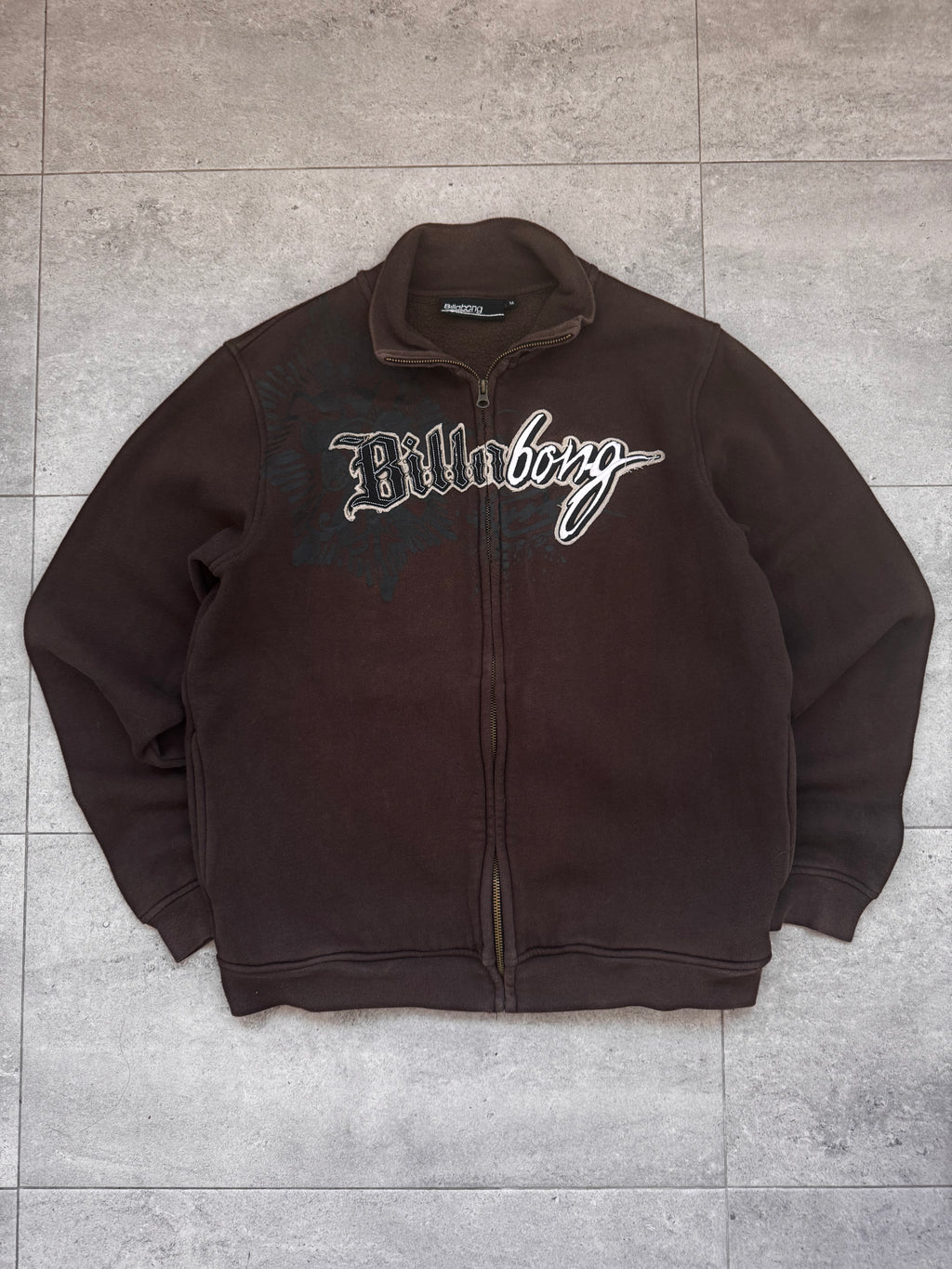 Y2K Billabong zip sweatshirt front logo detail — authentic vintage surfwear