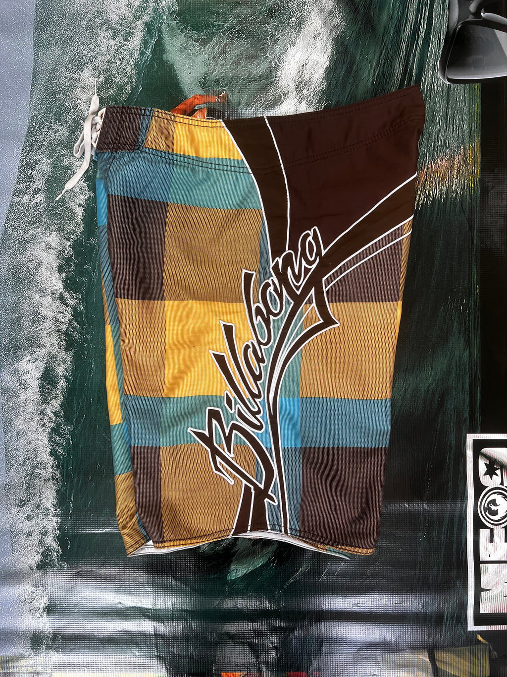 Y2K BILLABONG MARK OCCHILUPO SIGNATURE BOARDIES (33)