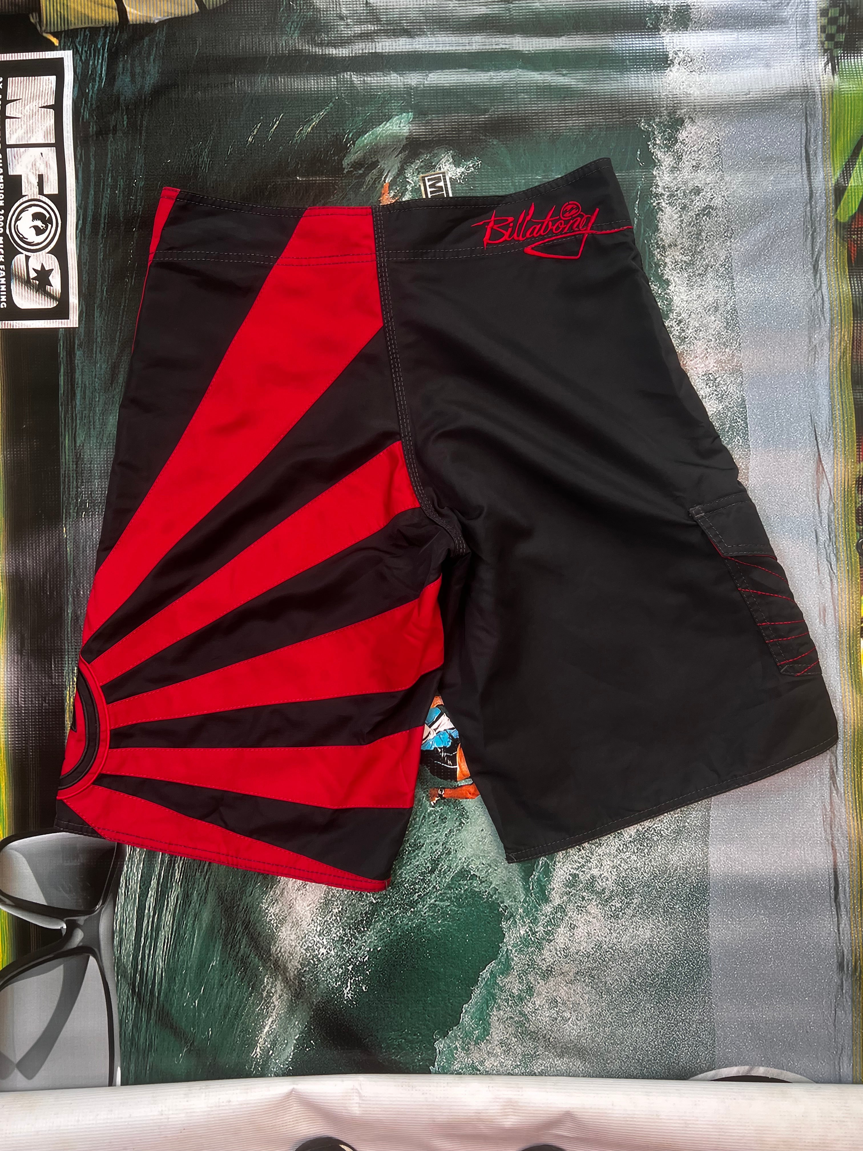 2000´s Billabong Rising Sun Boardshorts (33)