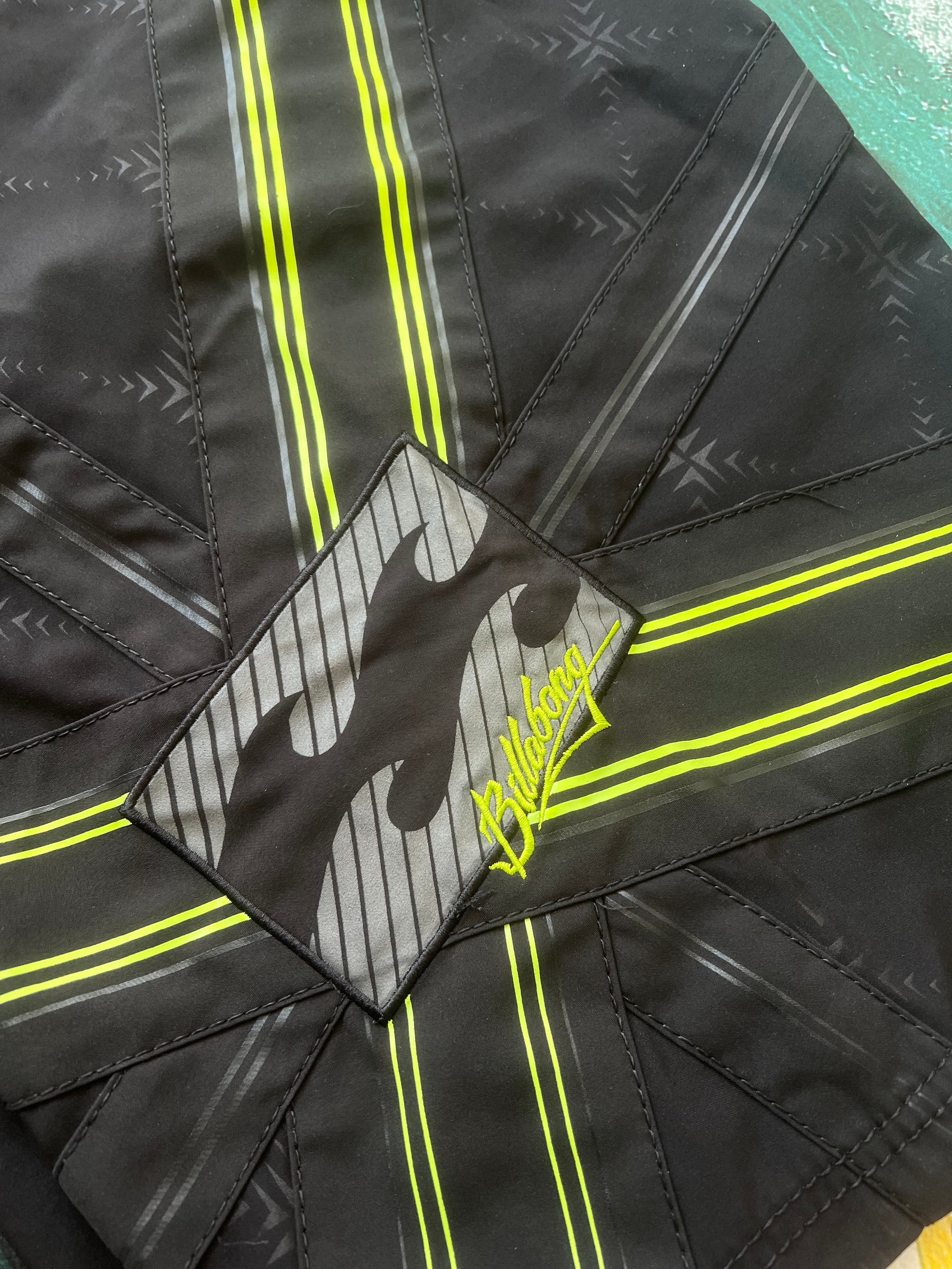 Y2K Billabong Andy Irons - Shogun Signature Series Boardies (34)