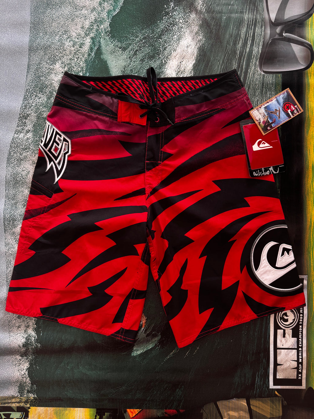Y2K Quiksilver boardshorts brand new waist 32 — deadstock with tags — Backwash VTG