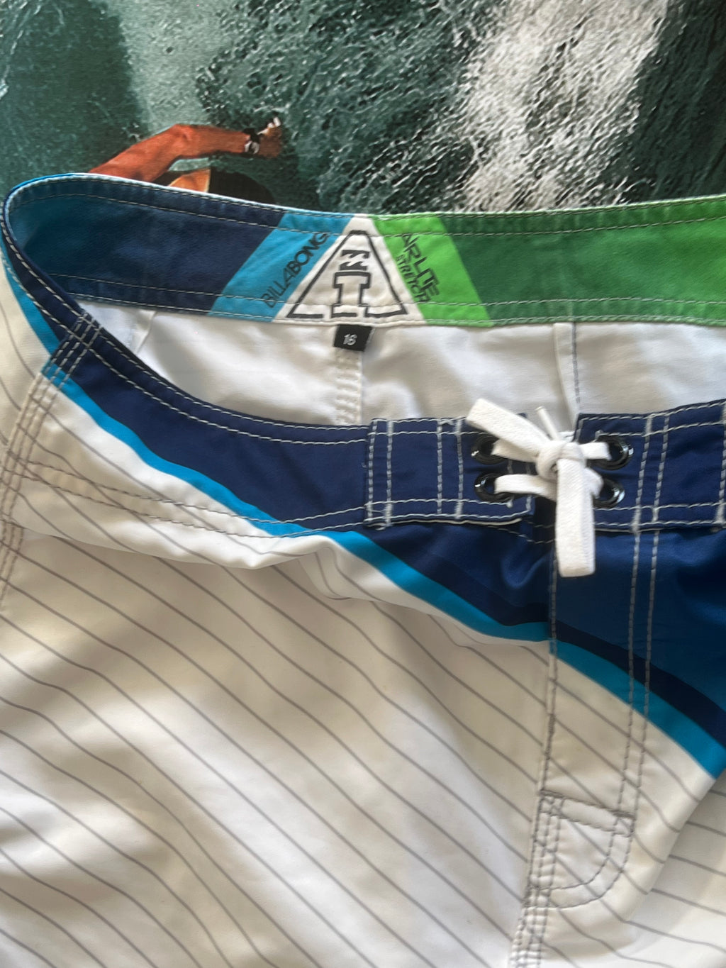 Y2K Billabong Andy Irons White Airlite Stretch Boardies (16 Years)