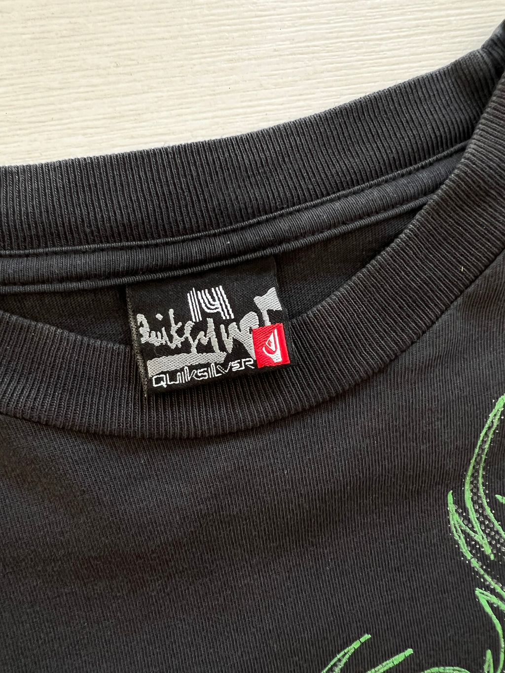 2000s Quiksilver Dragon long sleeve back — rare vintage surf brand