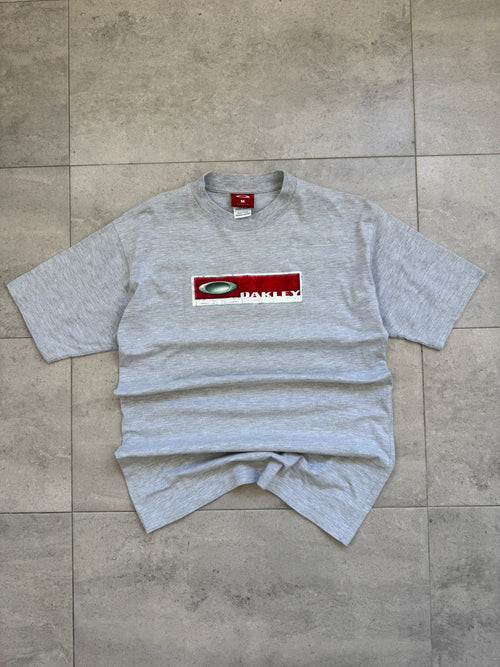 Vintage Y2K Oakley t-shirt, grey, size M - front