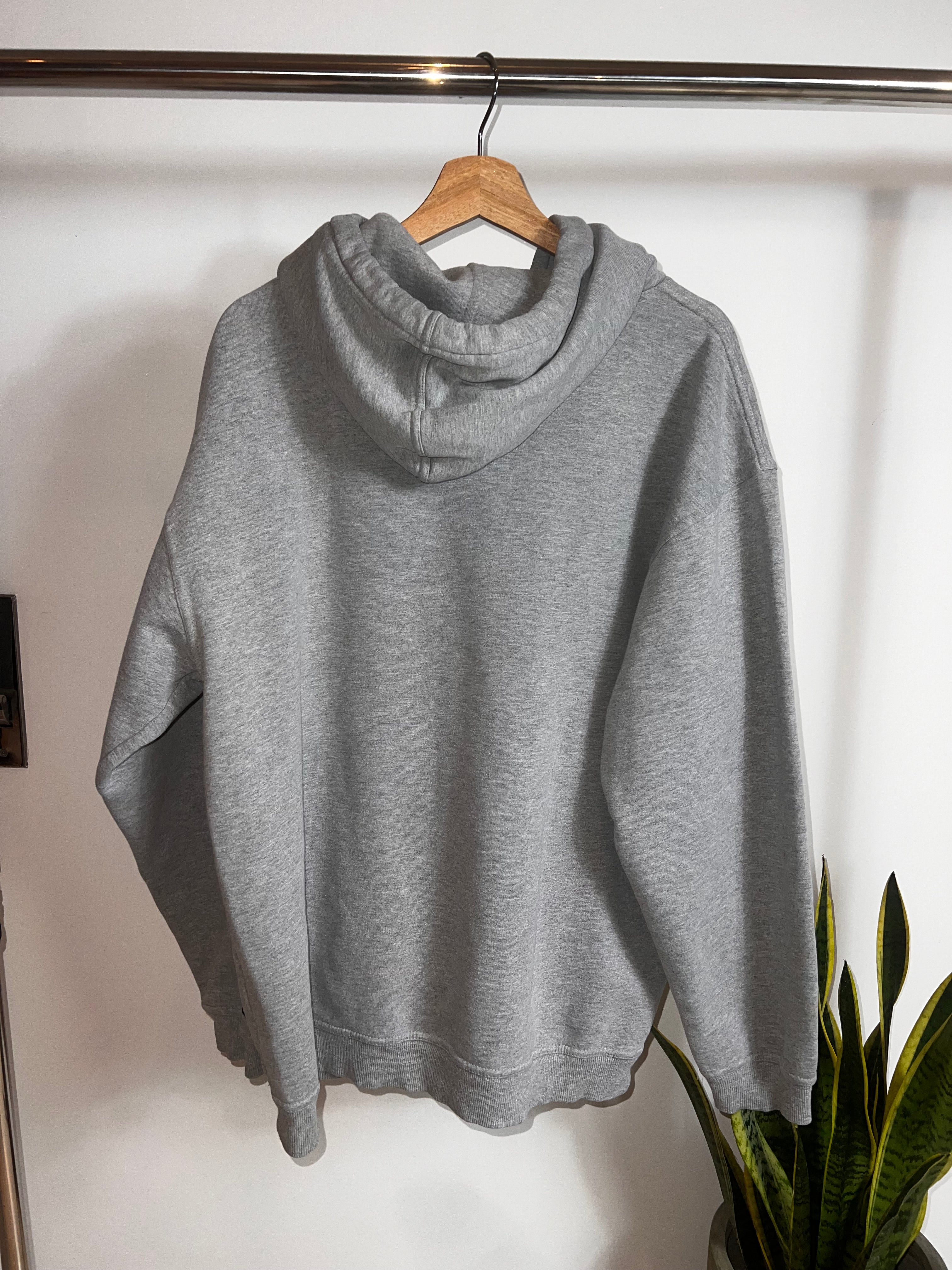 2000’s Billabong Hoodie Grey Embroidered Logo (L)