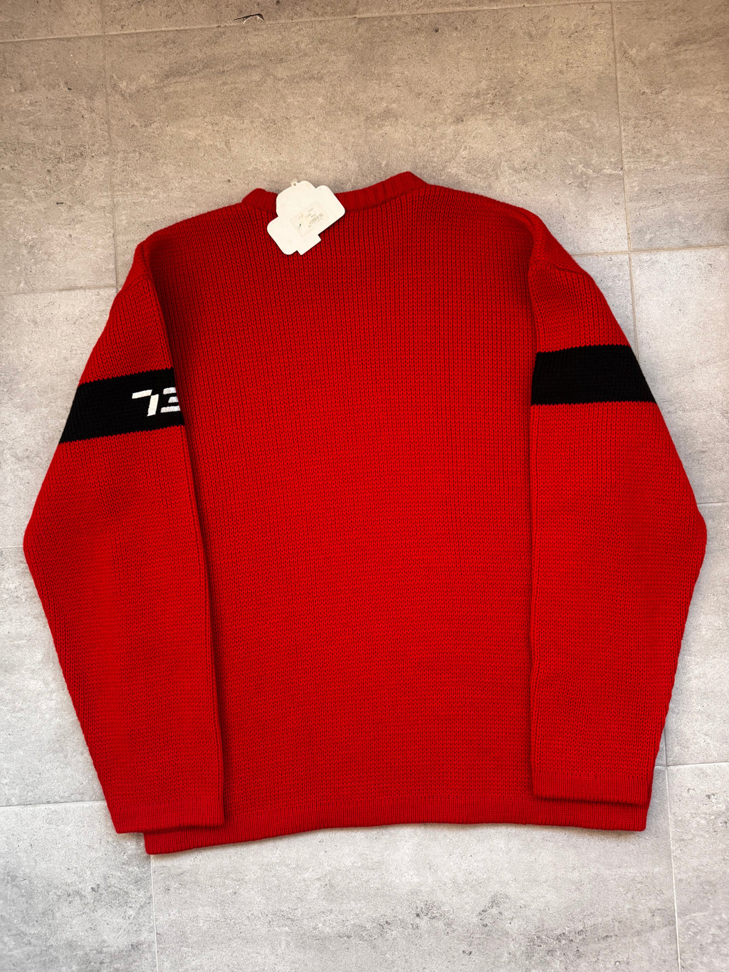 Y2K Billabong knit sweatshirt in red and grey, size L, deadstock surf piece - close-up detail