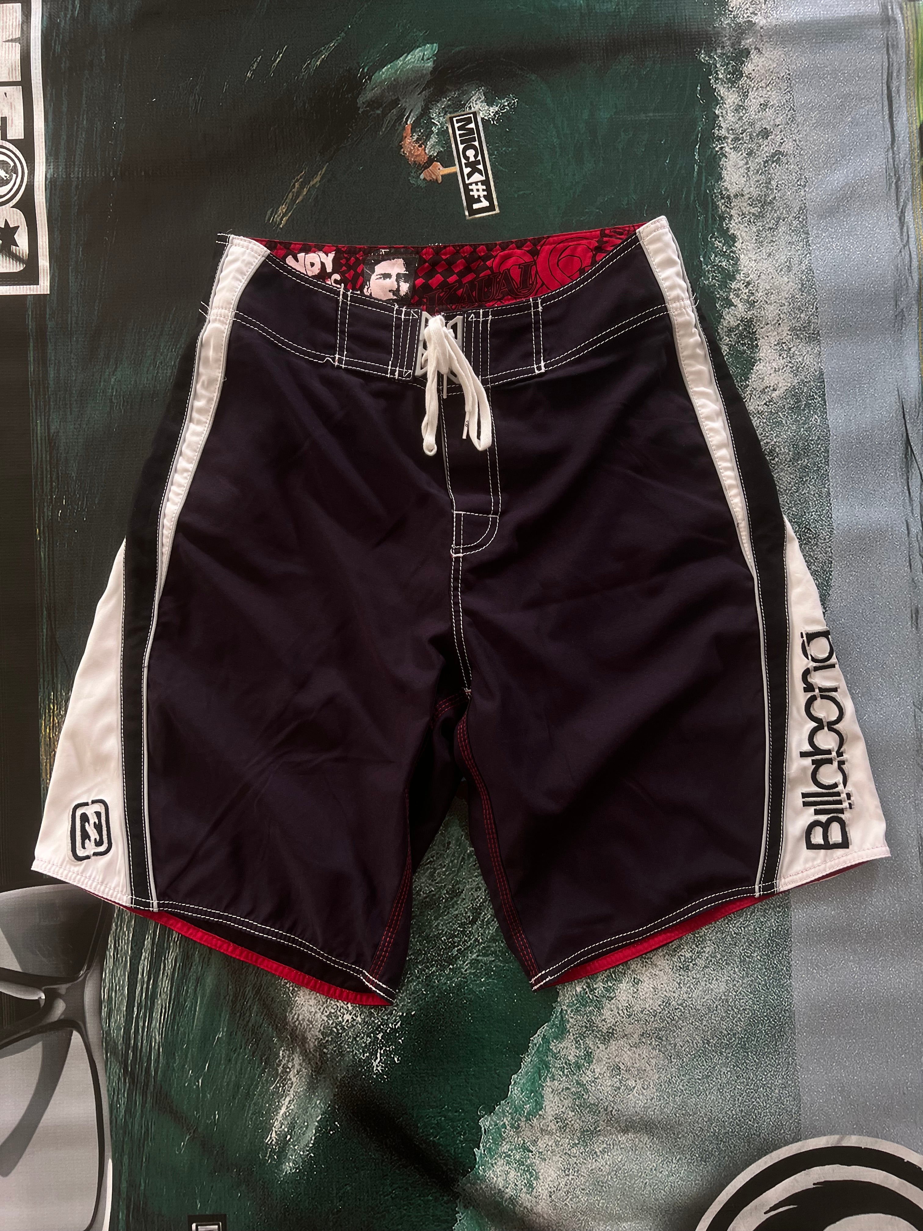 Y2K Billabong "Andy Irons - Kauai Signature Series" Boardshorts (30)