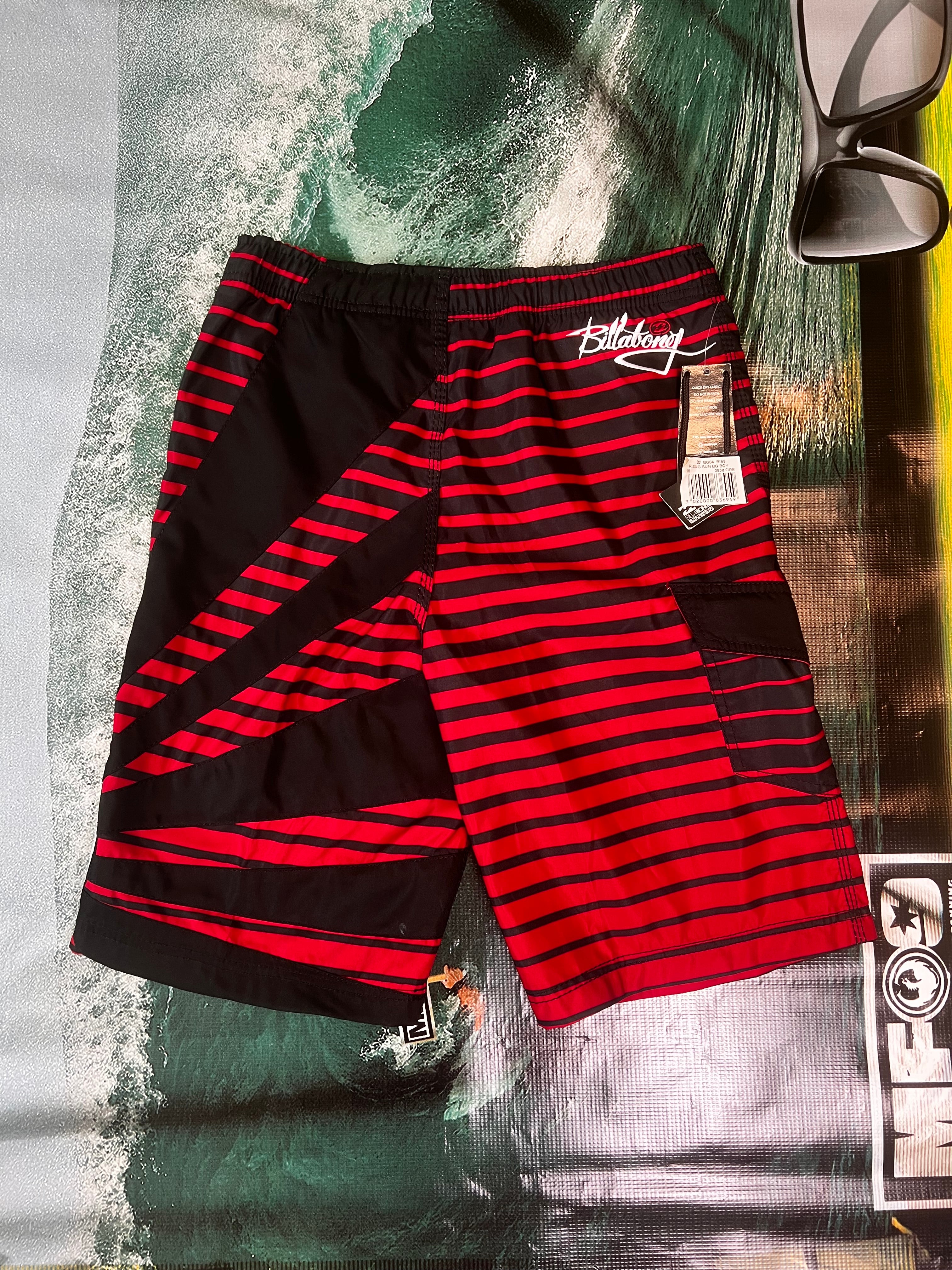 Billabong Boardshorts Rising Sun (16 Y) * DEADSTOCK