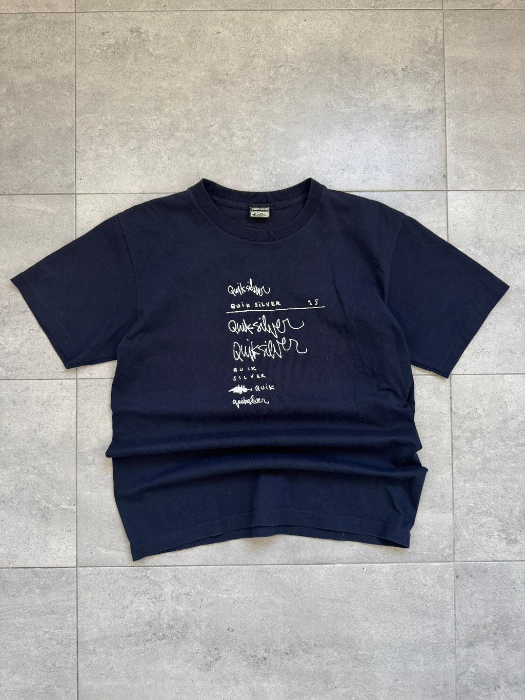 Deadstock Y2K Quiksilver t-shirt, navy, size M - front