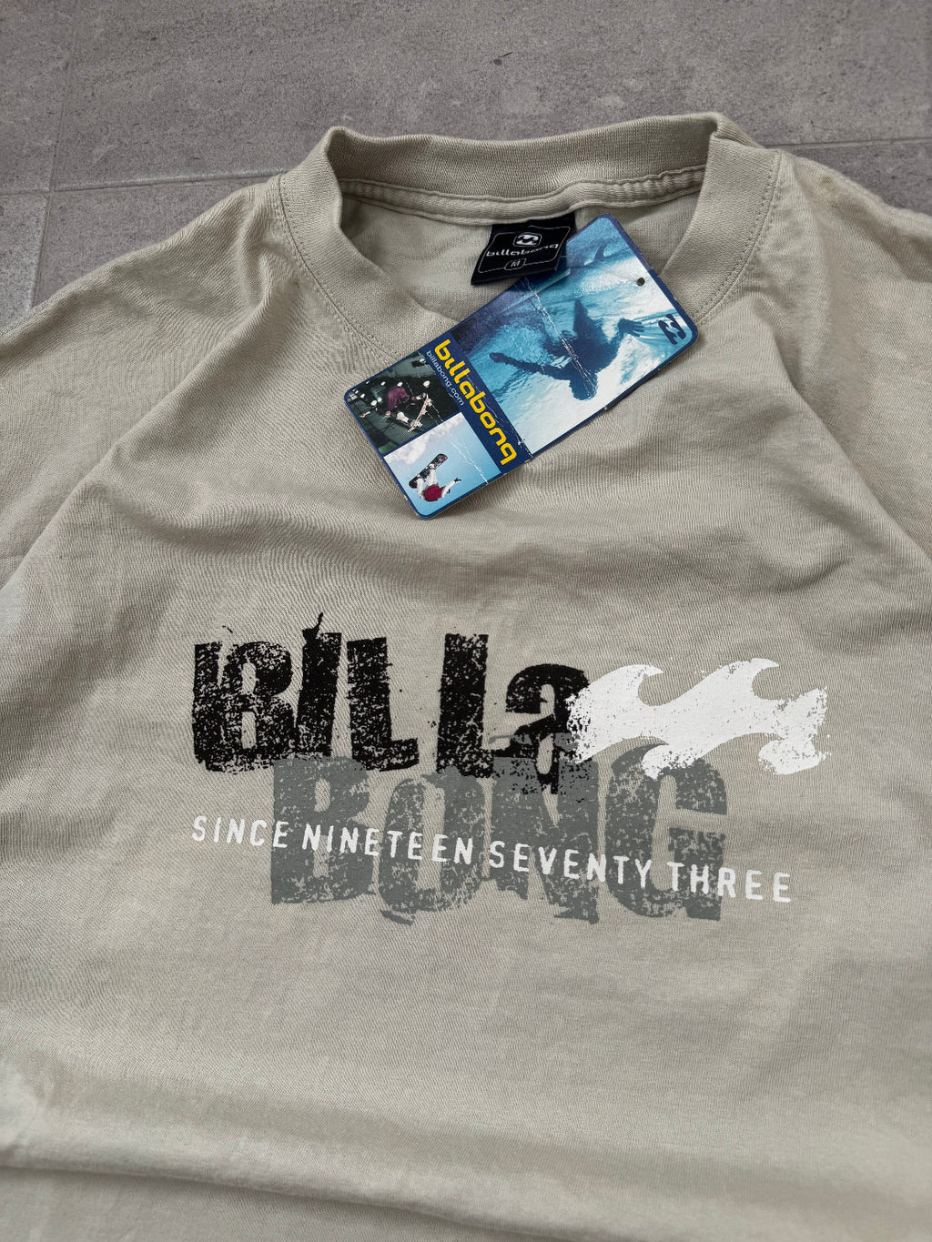 90s Billabong vintage T-shirt in cream, size M, deadstock surf tee - back view