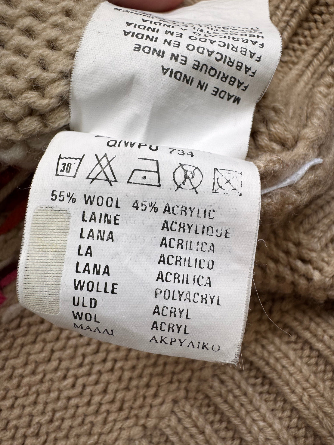 Vintage Y2K Roxy knit sweatshirt, brand label detail