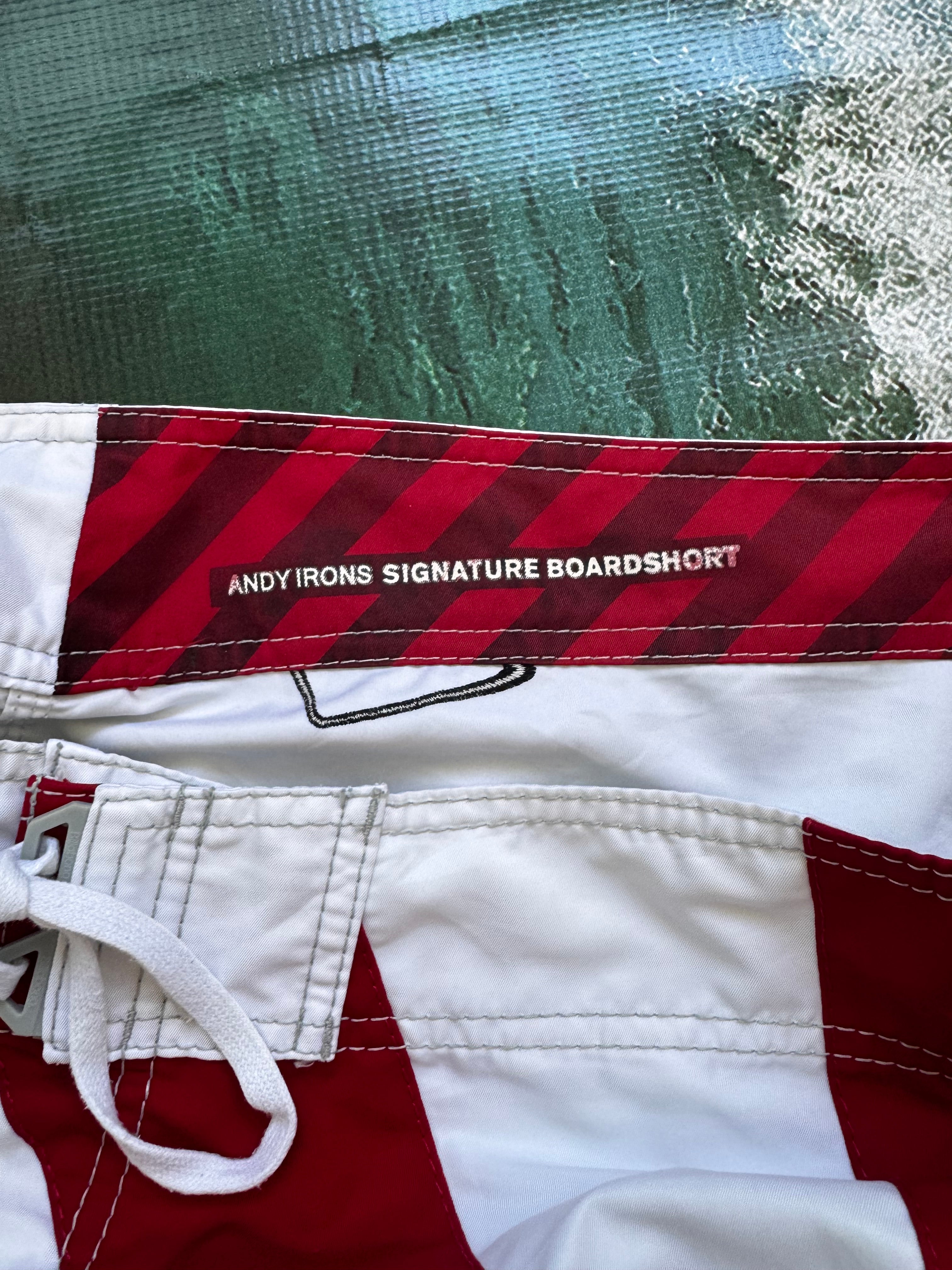 Vintage Y2K Billabong Andy Irons signature boardshorts, signature detail