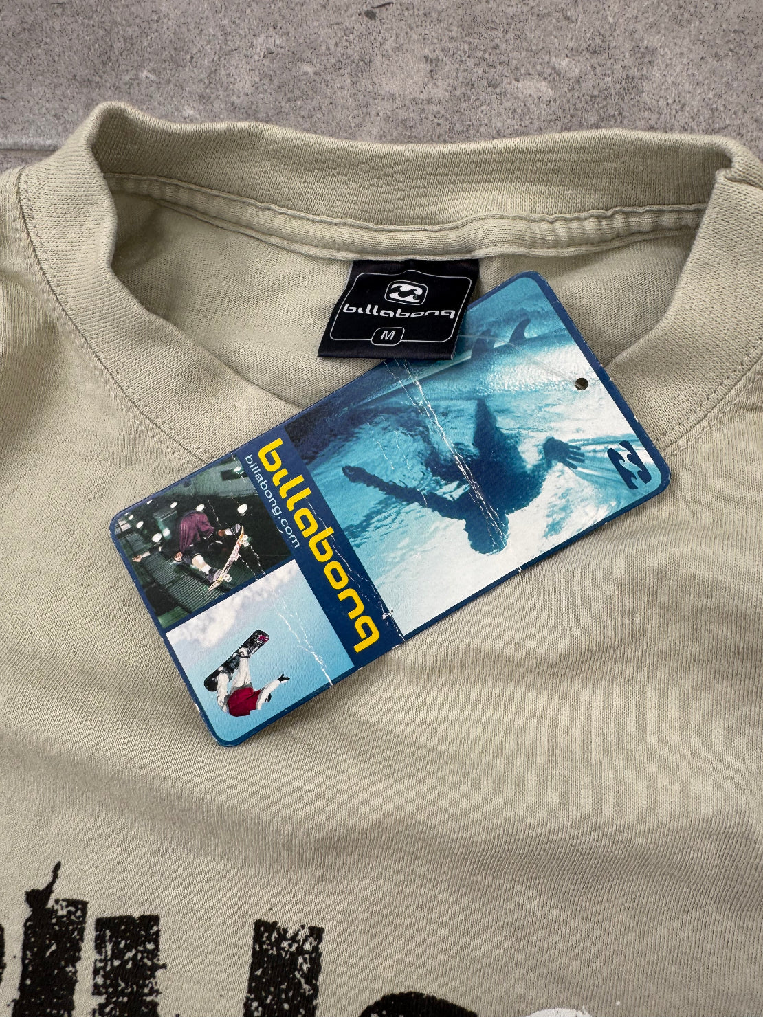 90s Billabong vintage T-shirt in cream, size M, deadstock surf tee - detail view