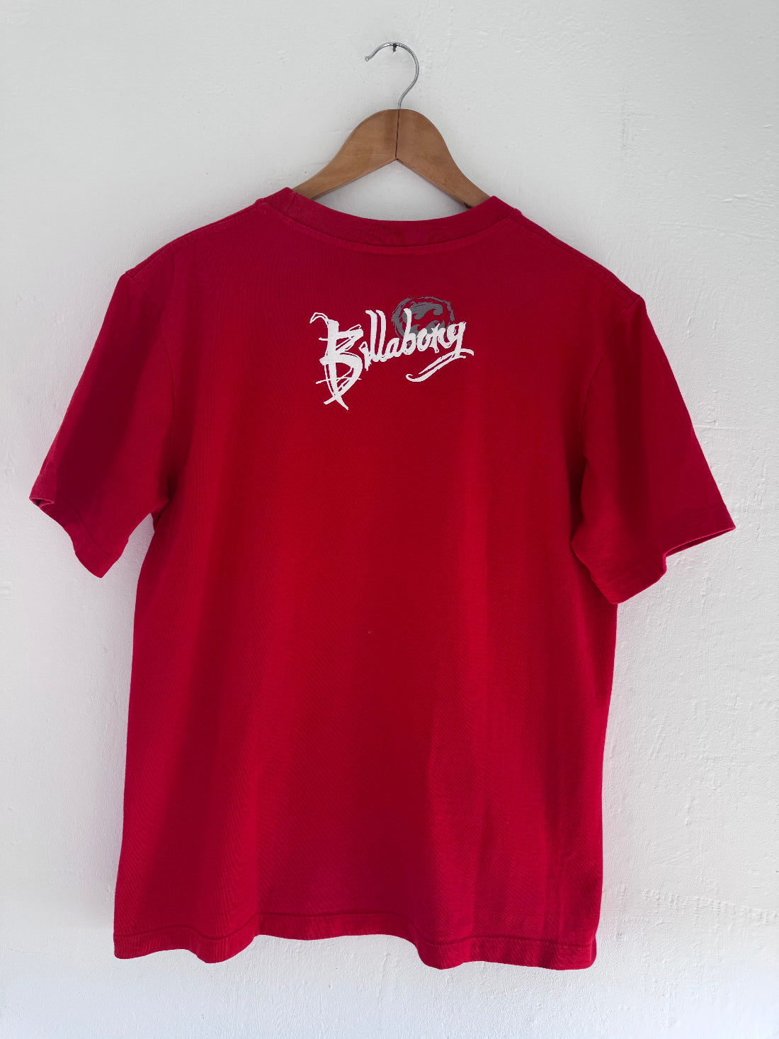 Y2K Billabong t-shirt red size L – back view