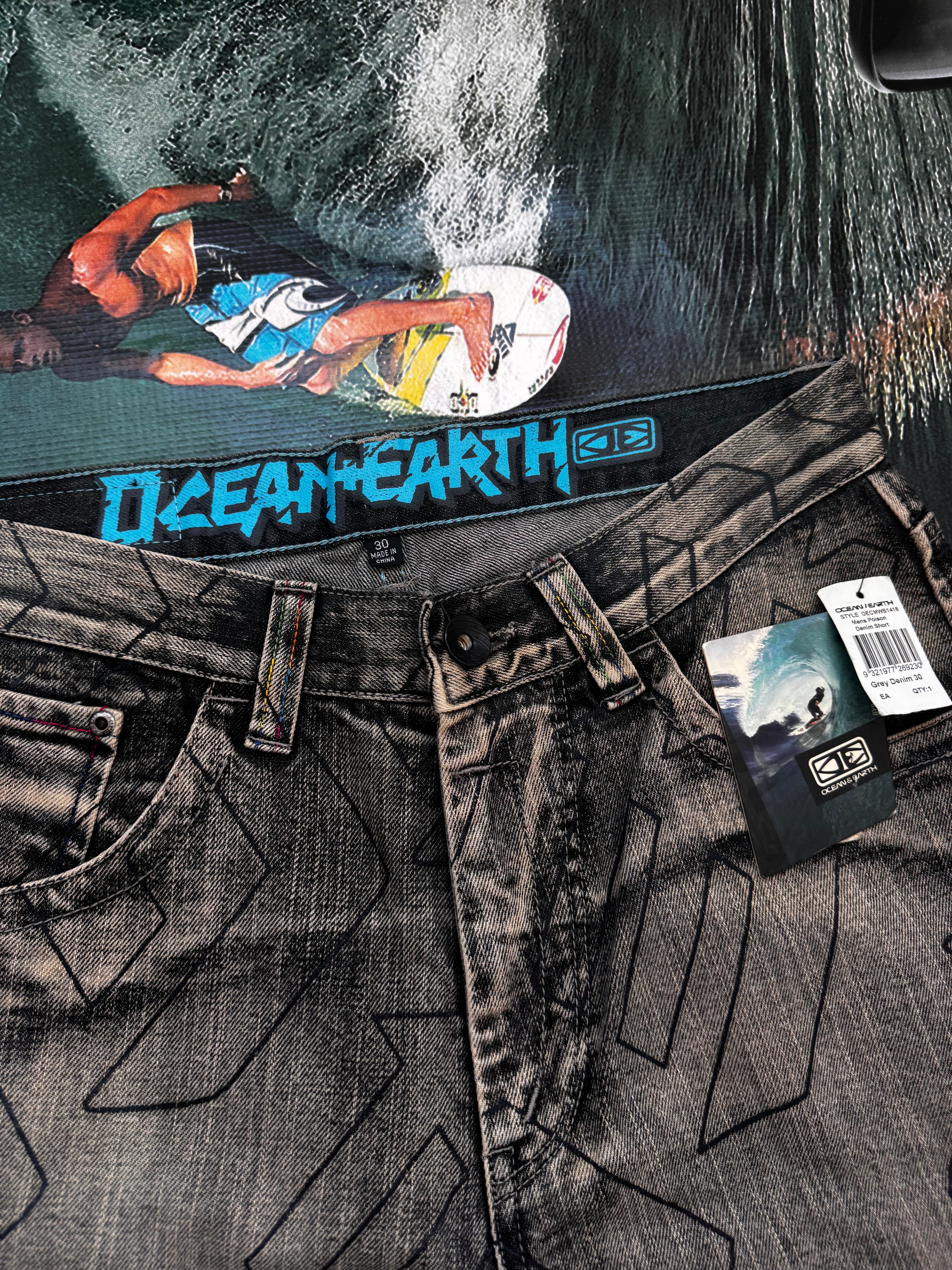 Ocean & Earth denim shorts back detail — rare vintage Australian surf brand