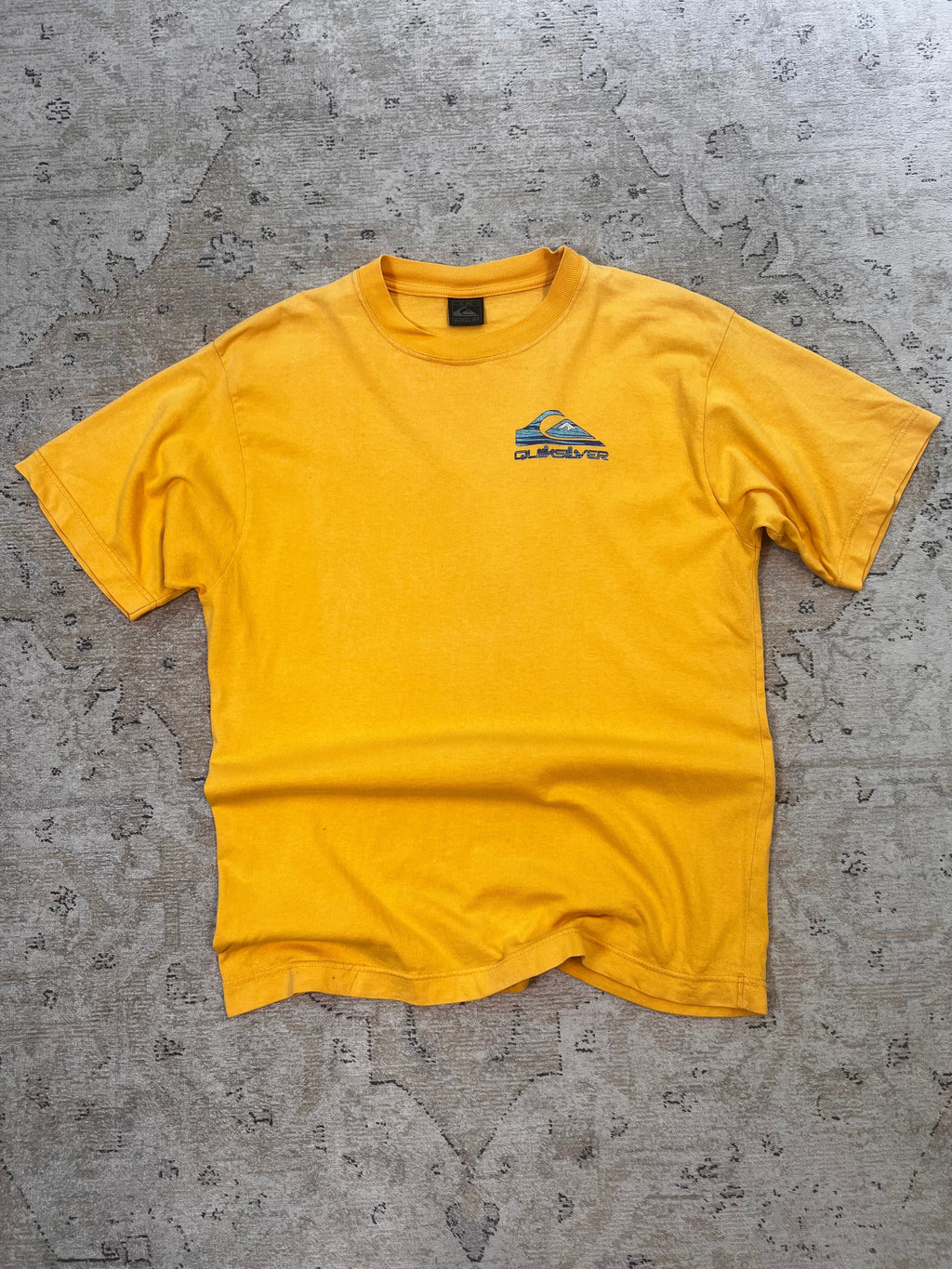 2000’s Quiksilver T-Shirt (16Y)
