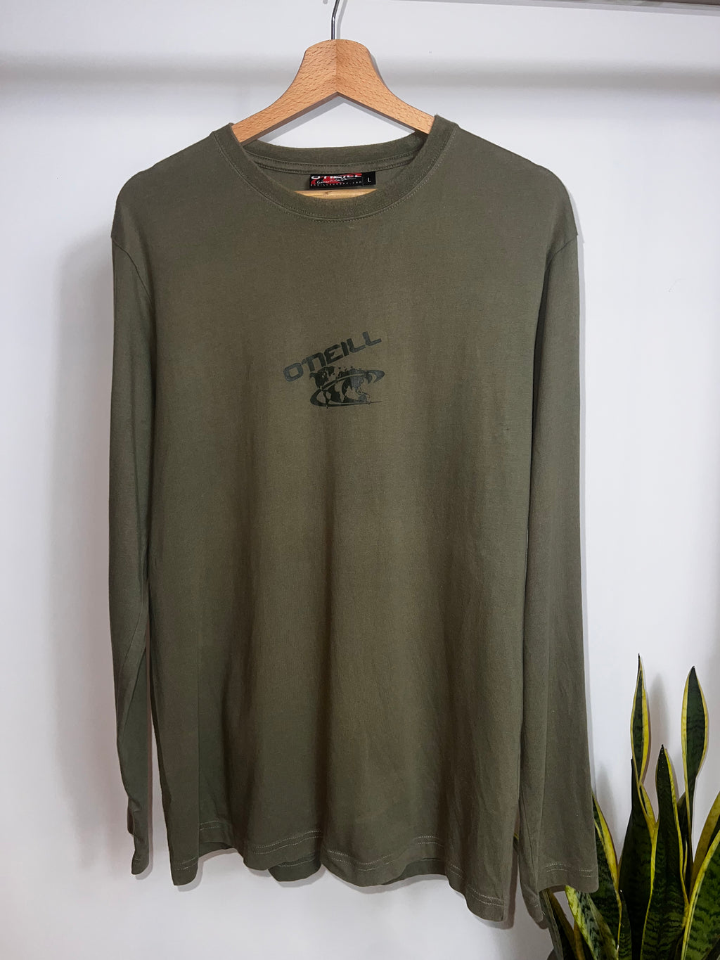 2000’s O’Neill Long Sleeve (L)