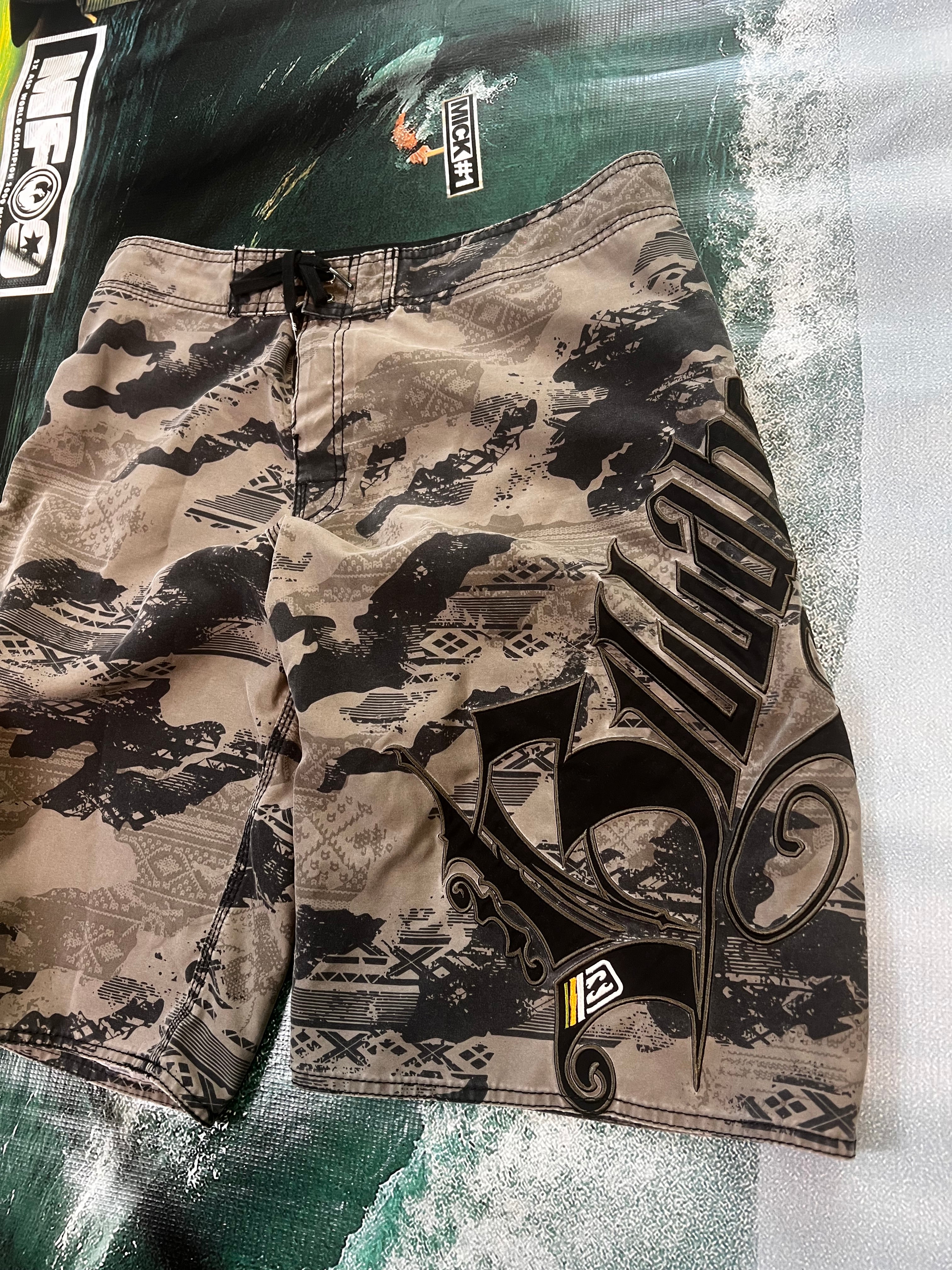 Y2k Billabong Boardies (34)