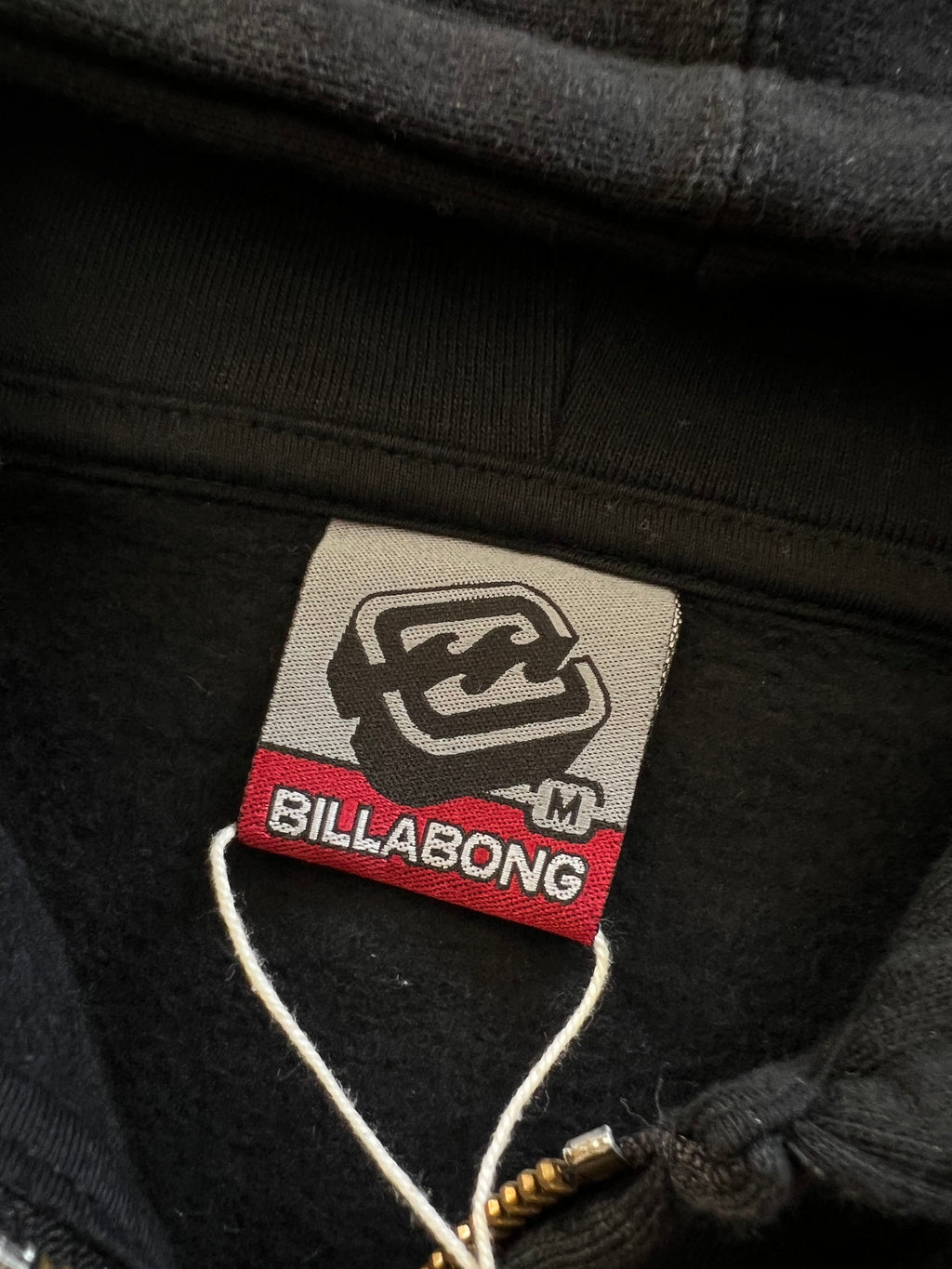 2000s Billabong Bong deadstock sweatshirt detail — genuine brand new vintage surfwear