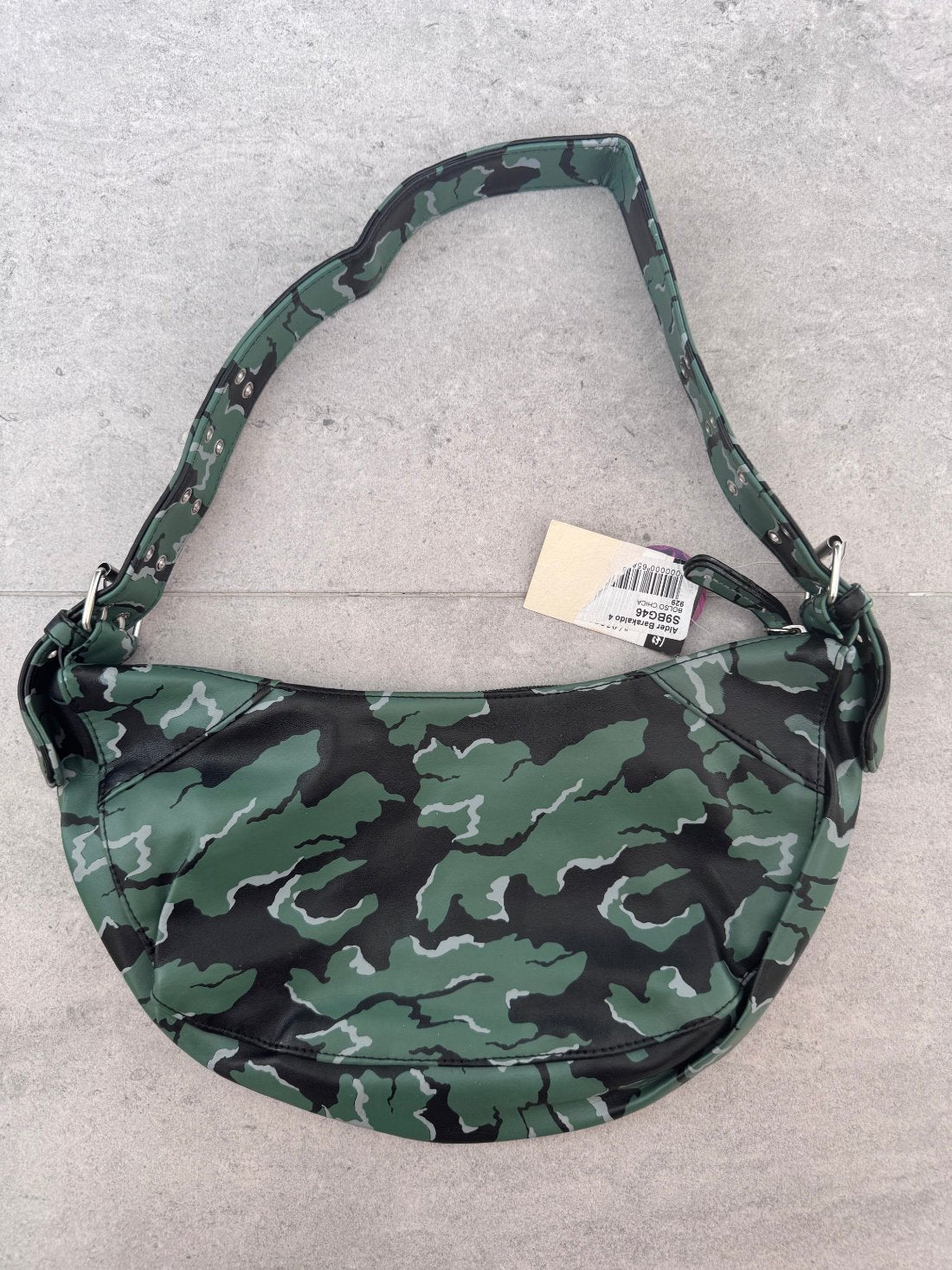 Y2K Billabong bag – detail view