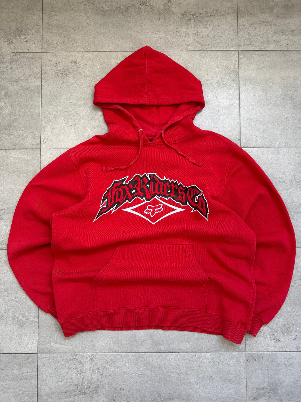 Y2K Fox Racing sweatshirt in red, size M, vintage streetwear - front view