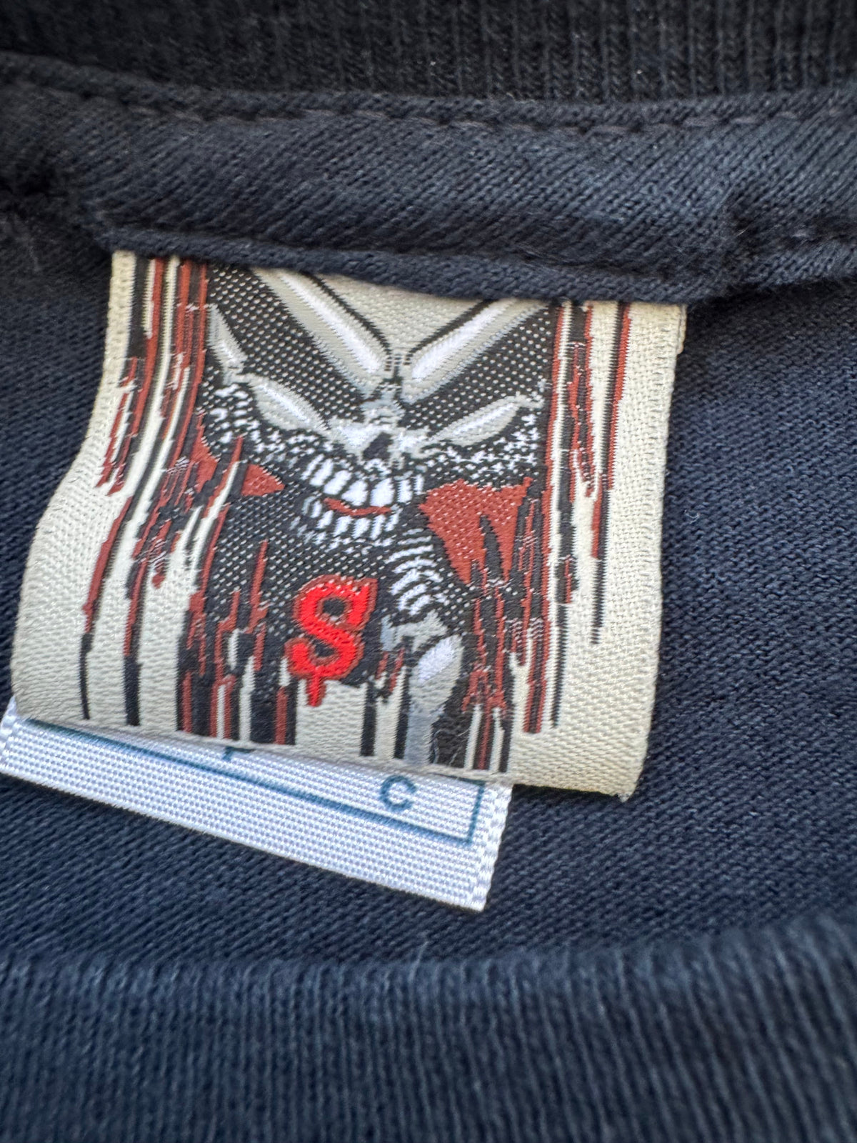 Vintage Blind Skateboards long sleeve tee, navy - graphic detail