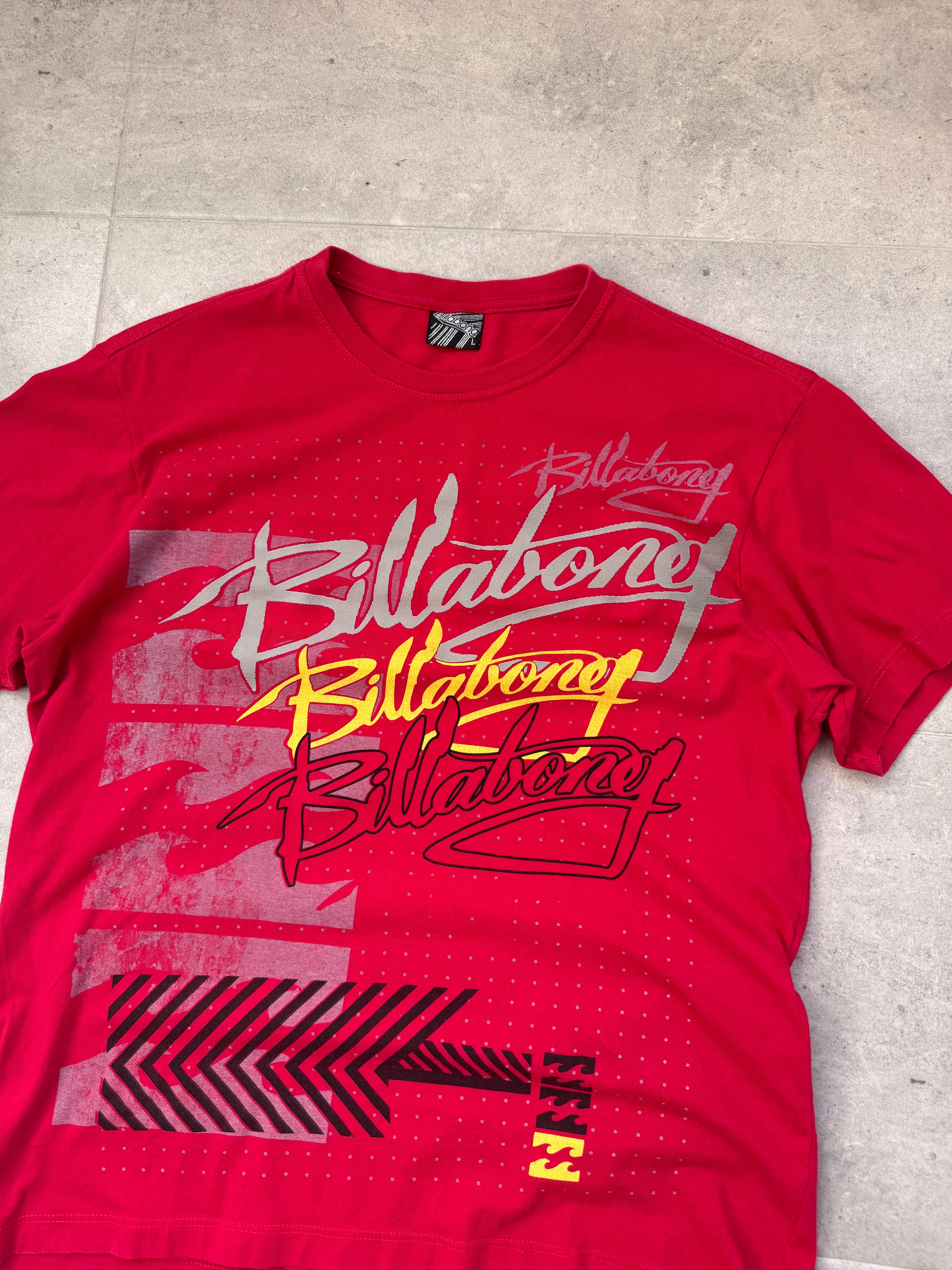 Y2K Billabong T-shirt in red, size L, vintage surf and skate tee - back view