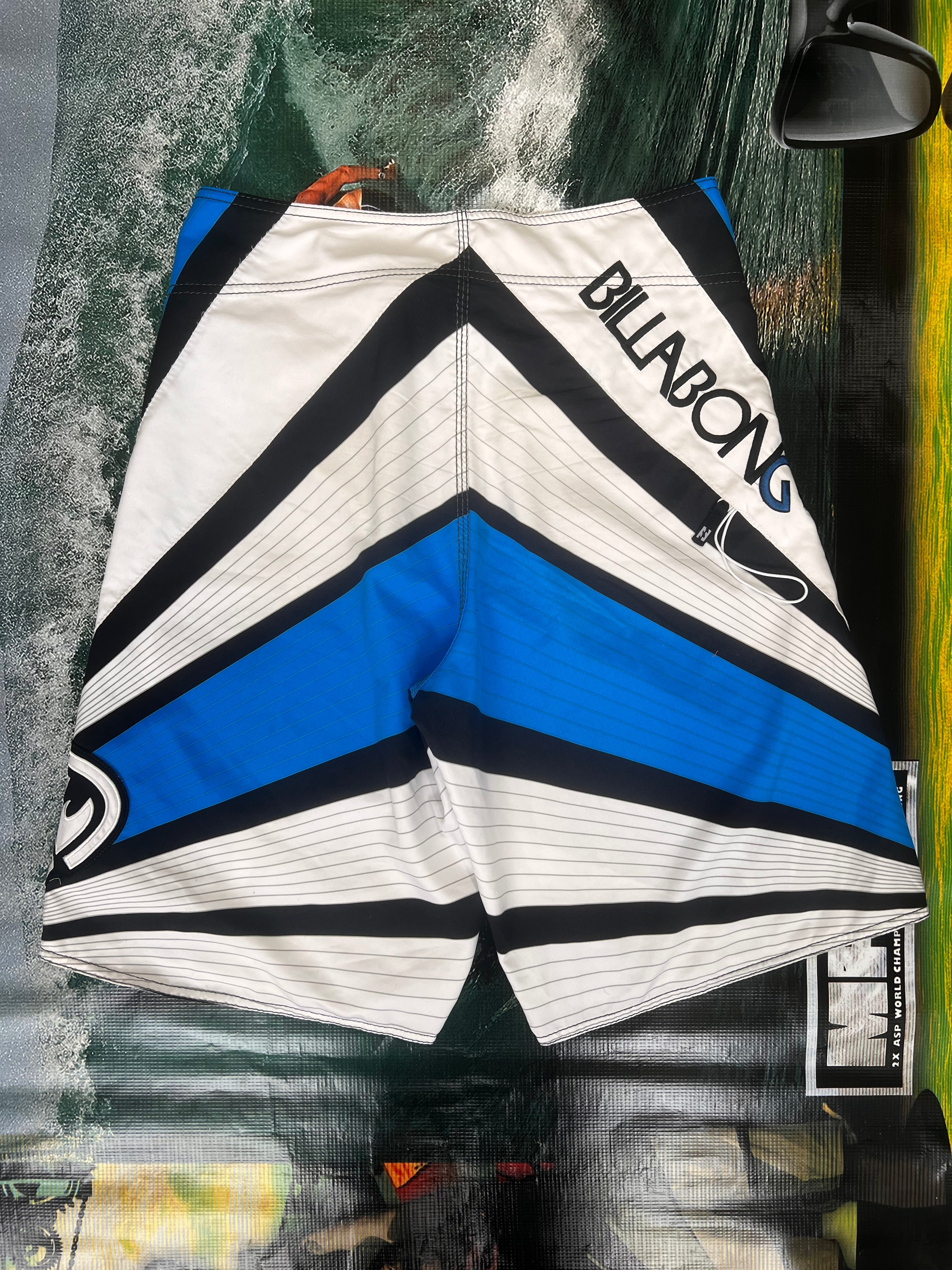 Y2K Billabong Andy Irons Boardies (32)