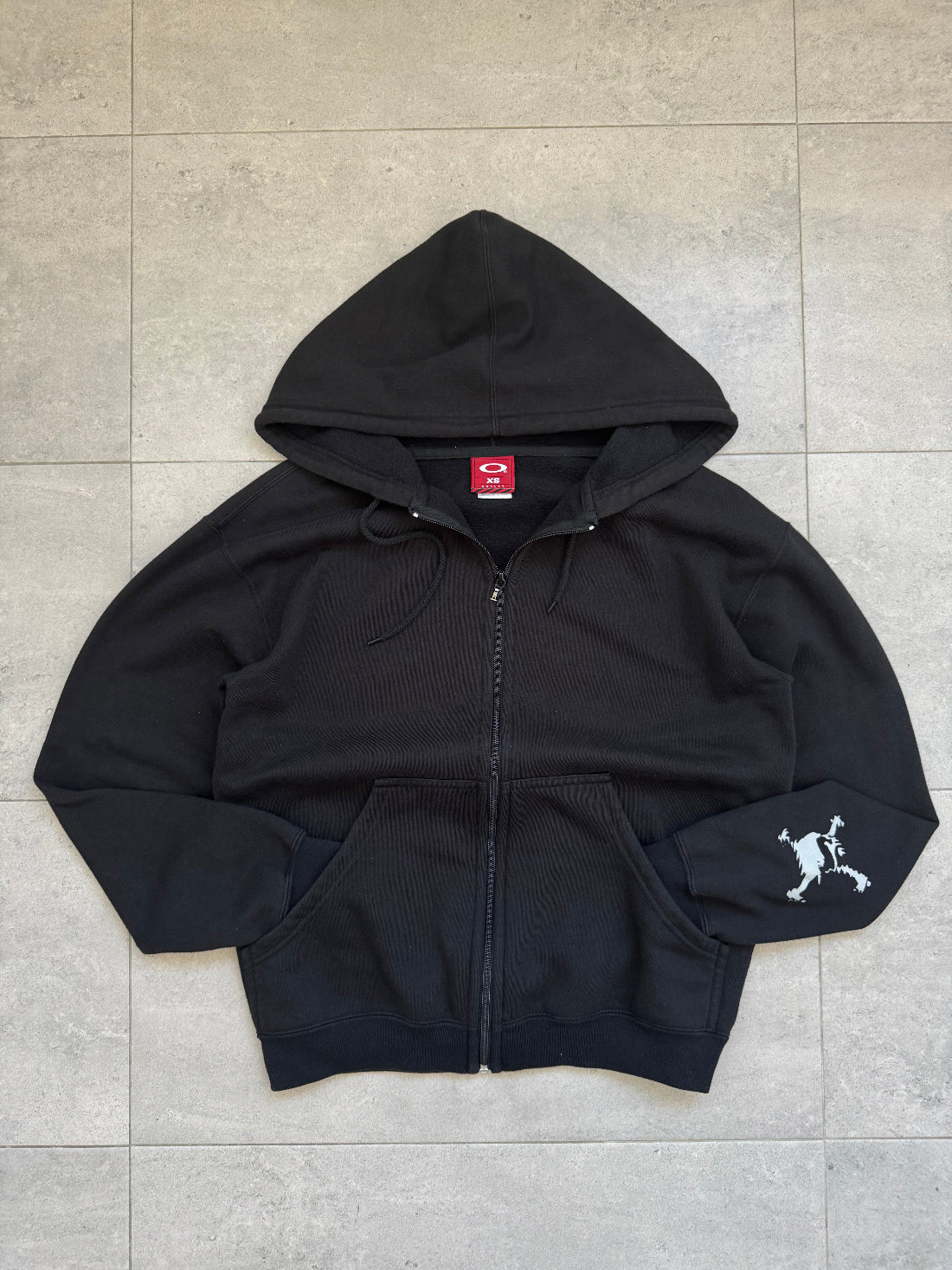 Vintage Y2K Oakley sweatshirt, black, size XS - front