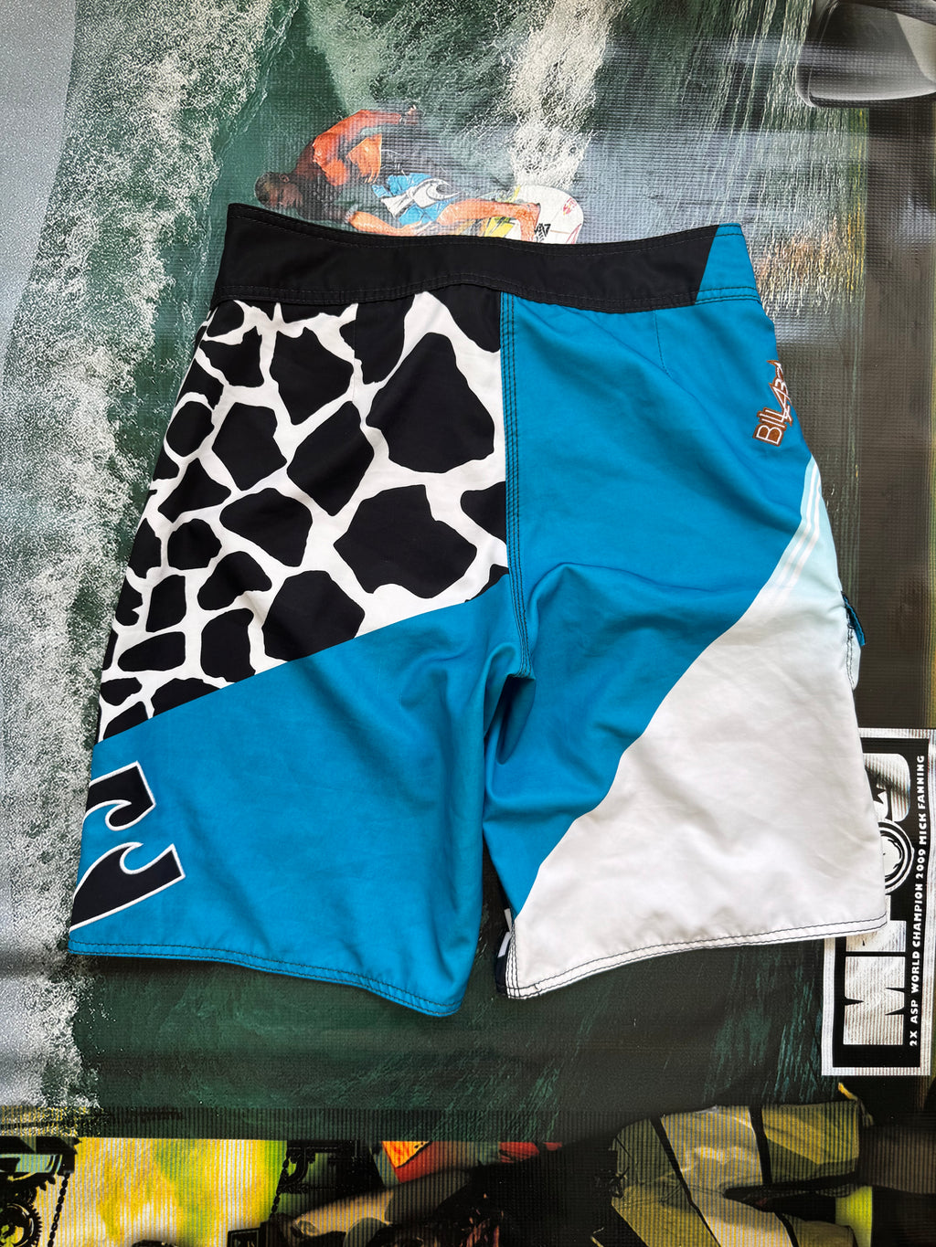 Y2K Billabong "Taj Burrow - Zero Gravity Signature Series" Boardies (32)
