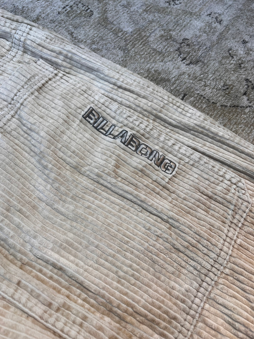 Billabong Corduroy Pants (L)