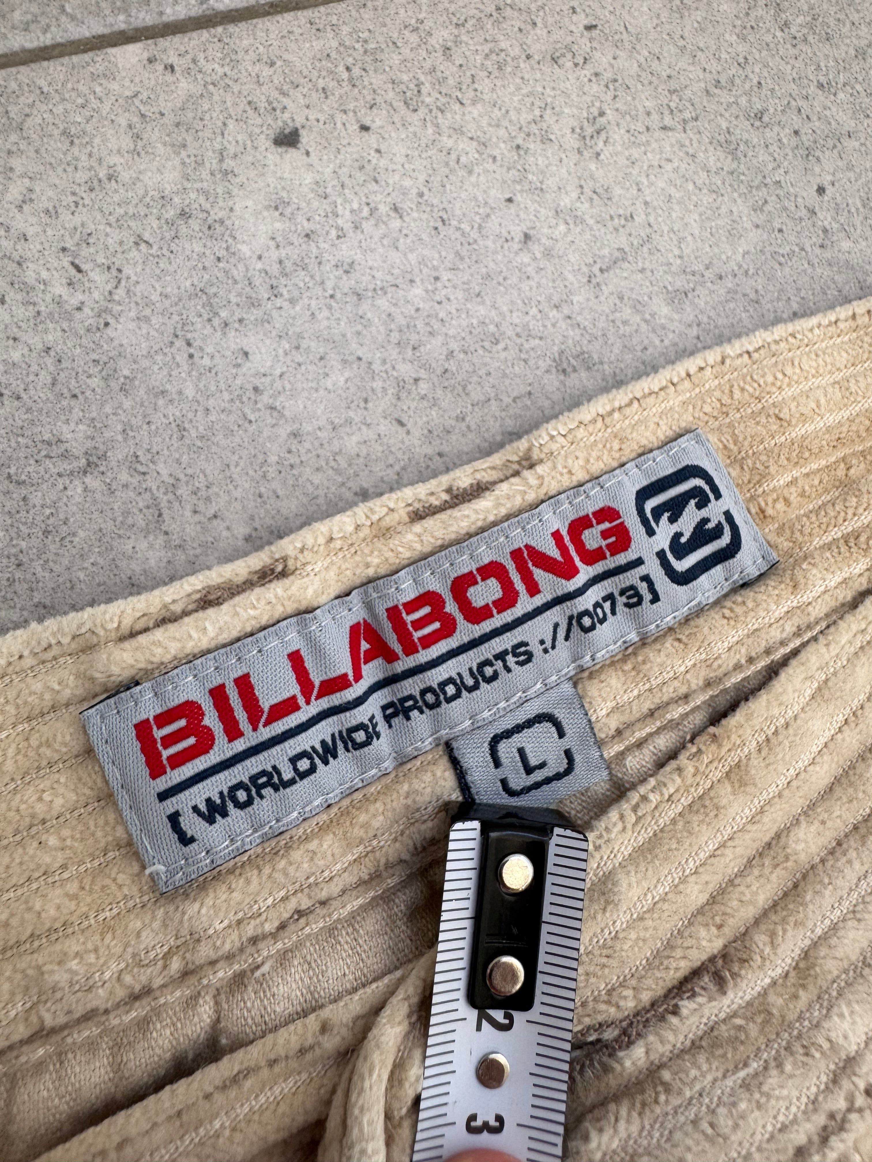 Y2K Billabong corduroy pants in light camel, size L, vintage surf trousers - detail view