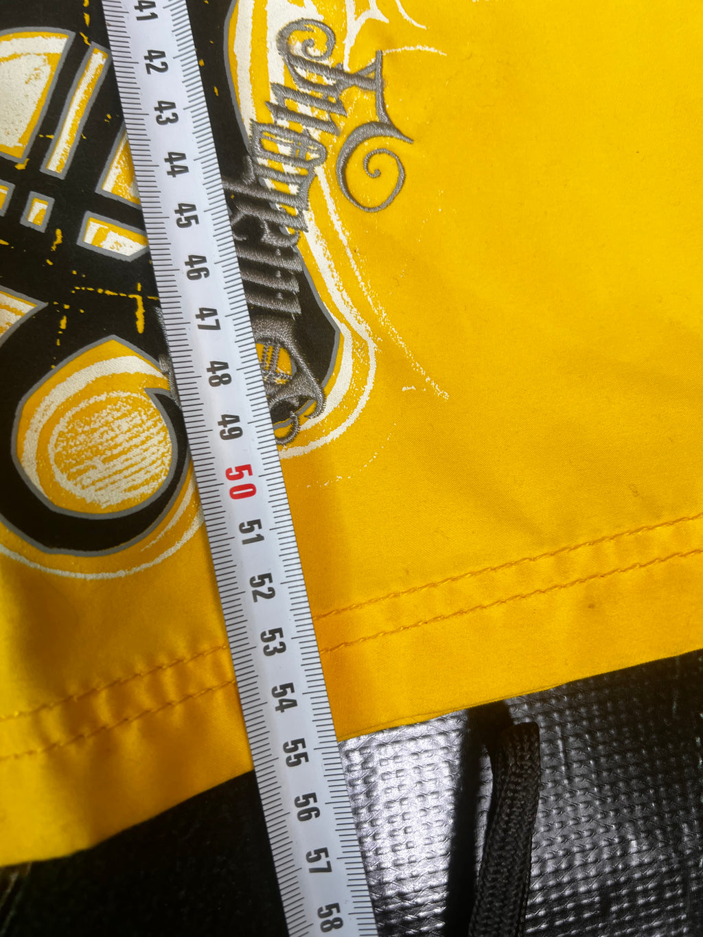 Y2K Billabong Boardshorts (16Y) *Deadstock