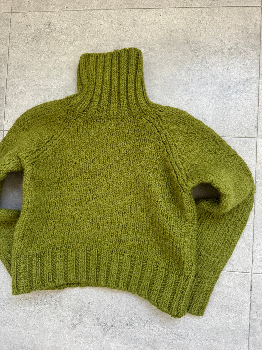 Vintage Y2K Rip Curl knit surf sweater, green - logo detail