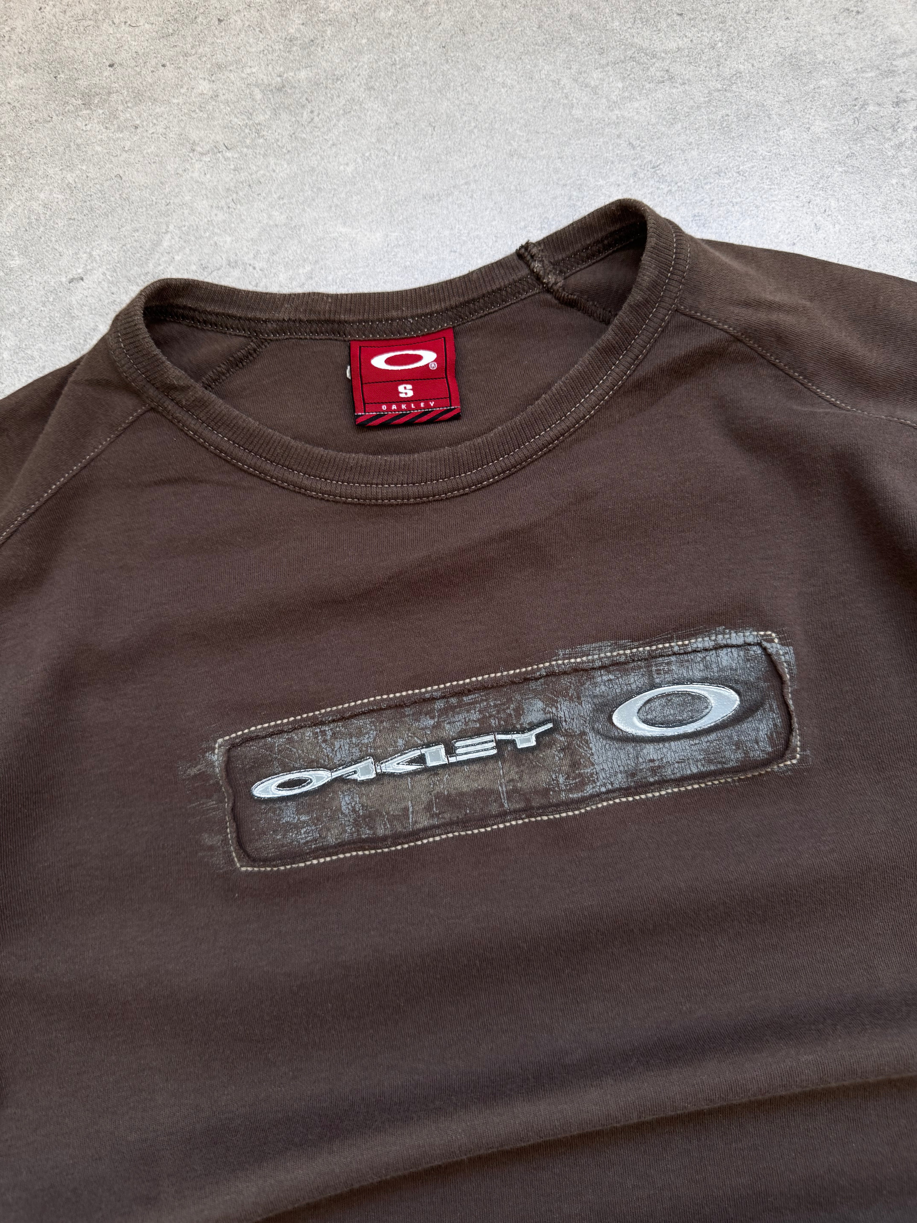 Y2K Oakley t-shirt brown size S