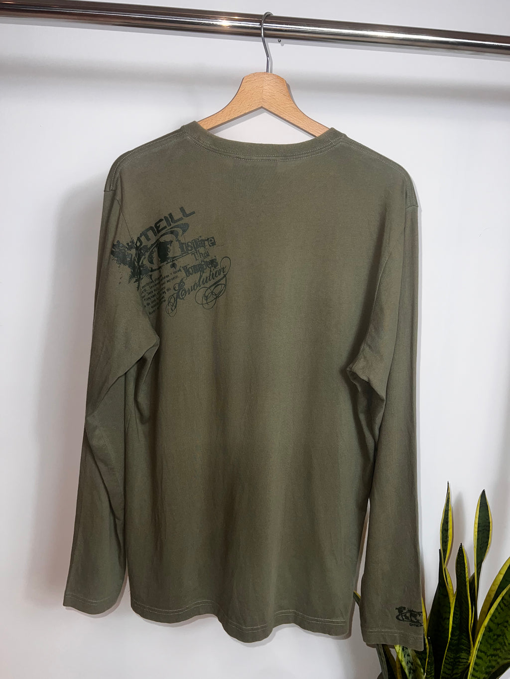 2000’s O’Neill Long Sleeve (L)