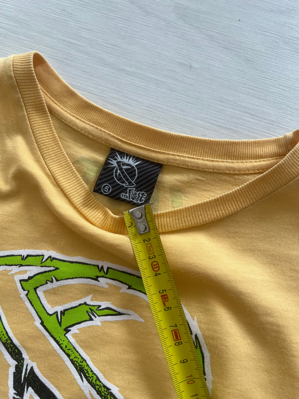 Y2k Lost Shirt (S)