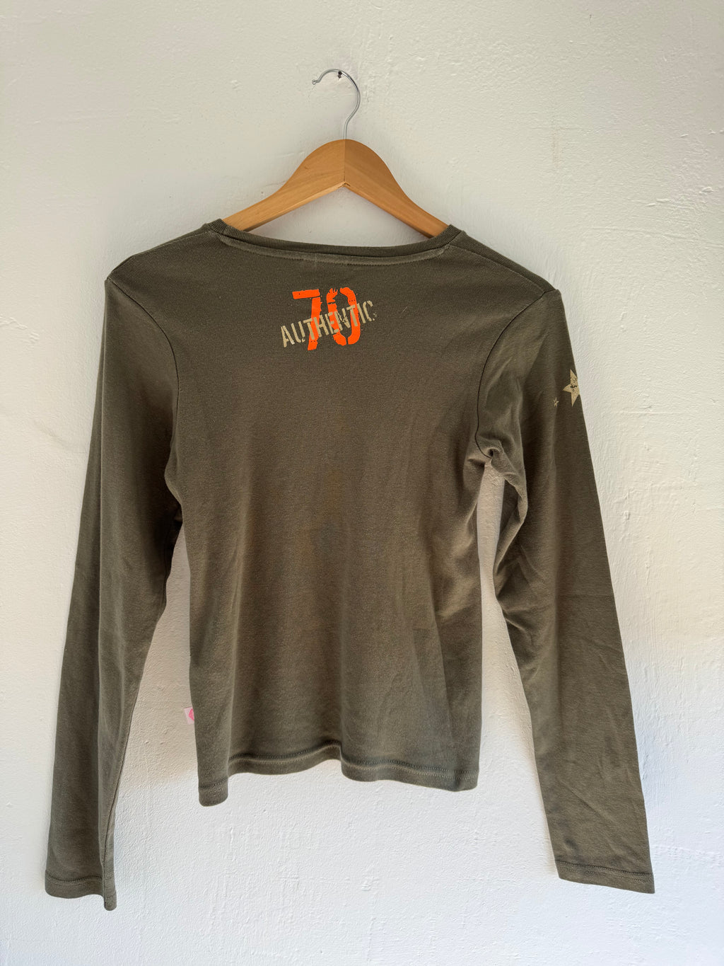Vintage Y2K Roxy surf long sleeve, khaki - logo detail
