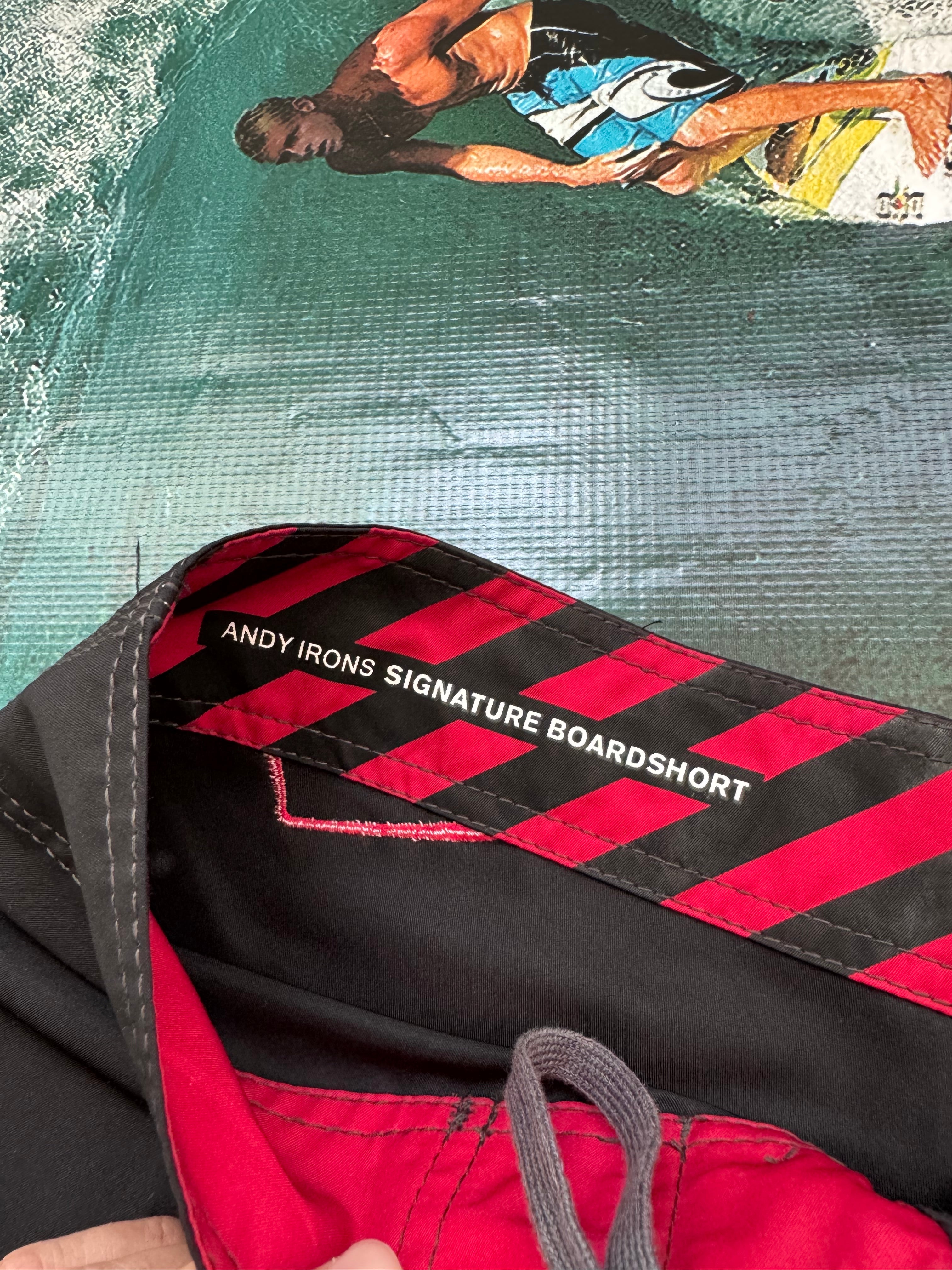 Y2K Billabong Andy Irons boardshorts black/red size 33 – detail view