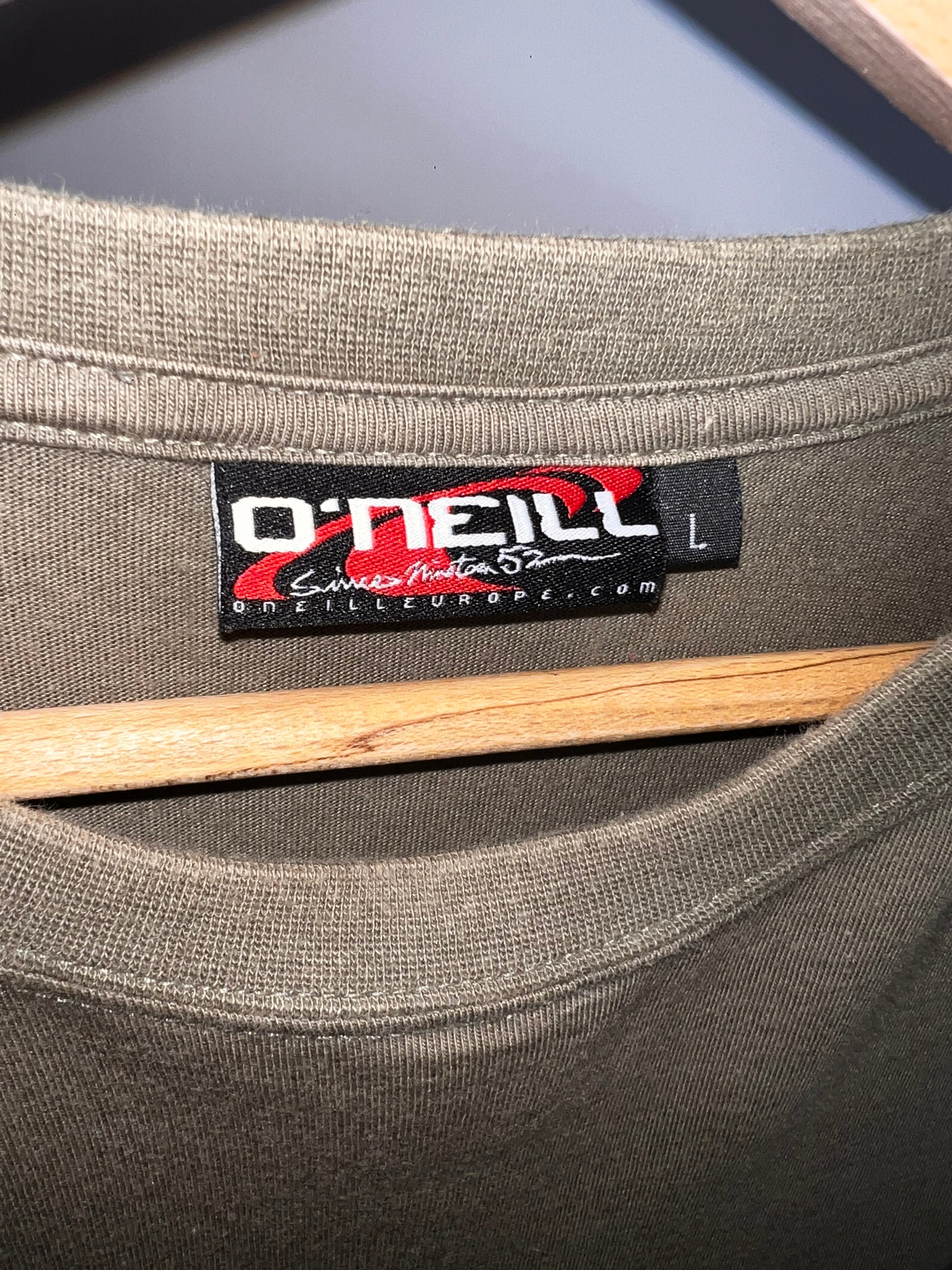 2000’s O’Neill Long Sleeve (L)