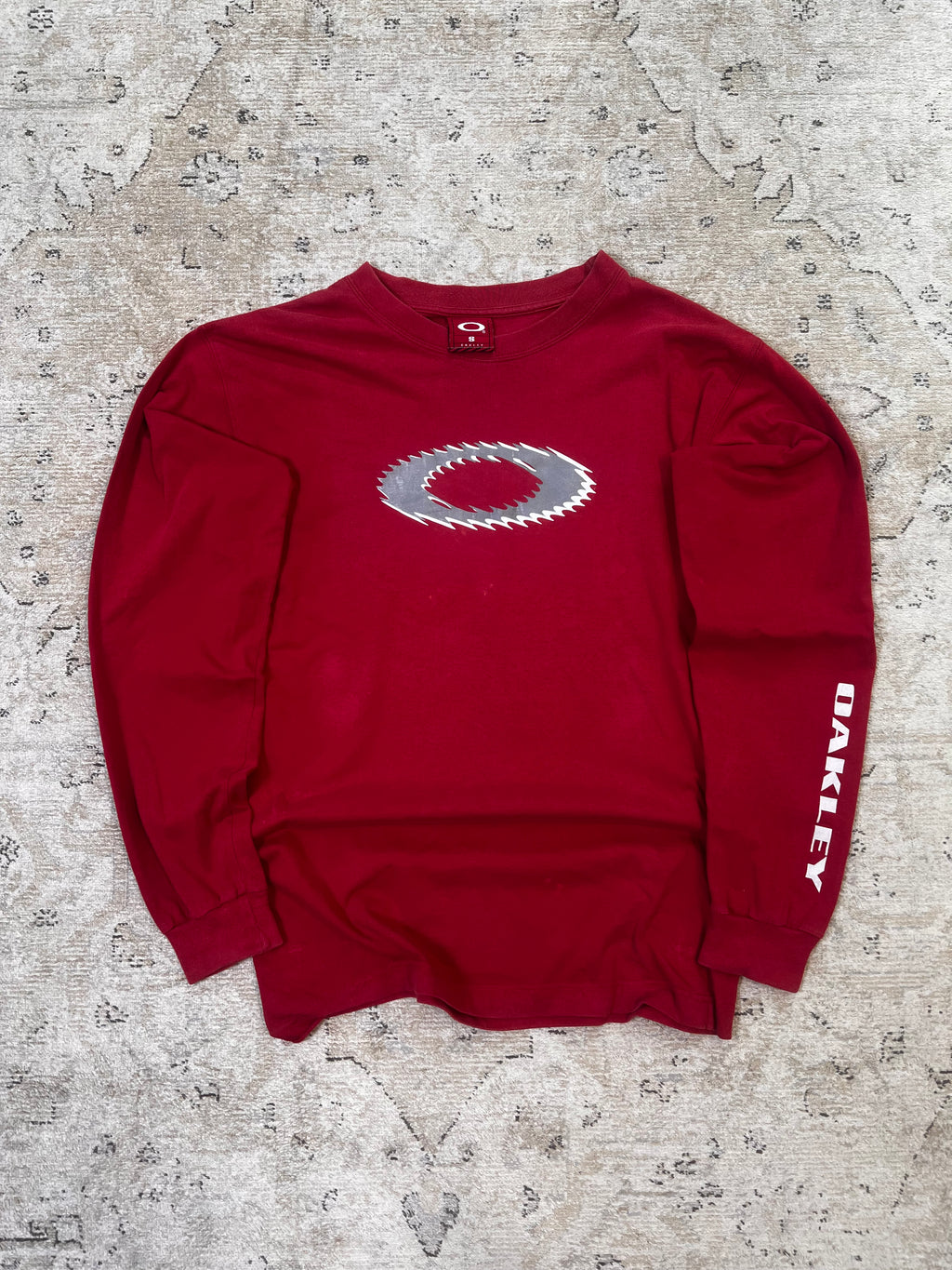 Y2K Oakley Long Sleeve (S)