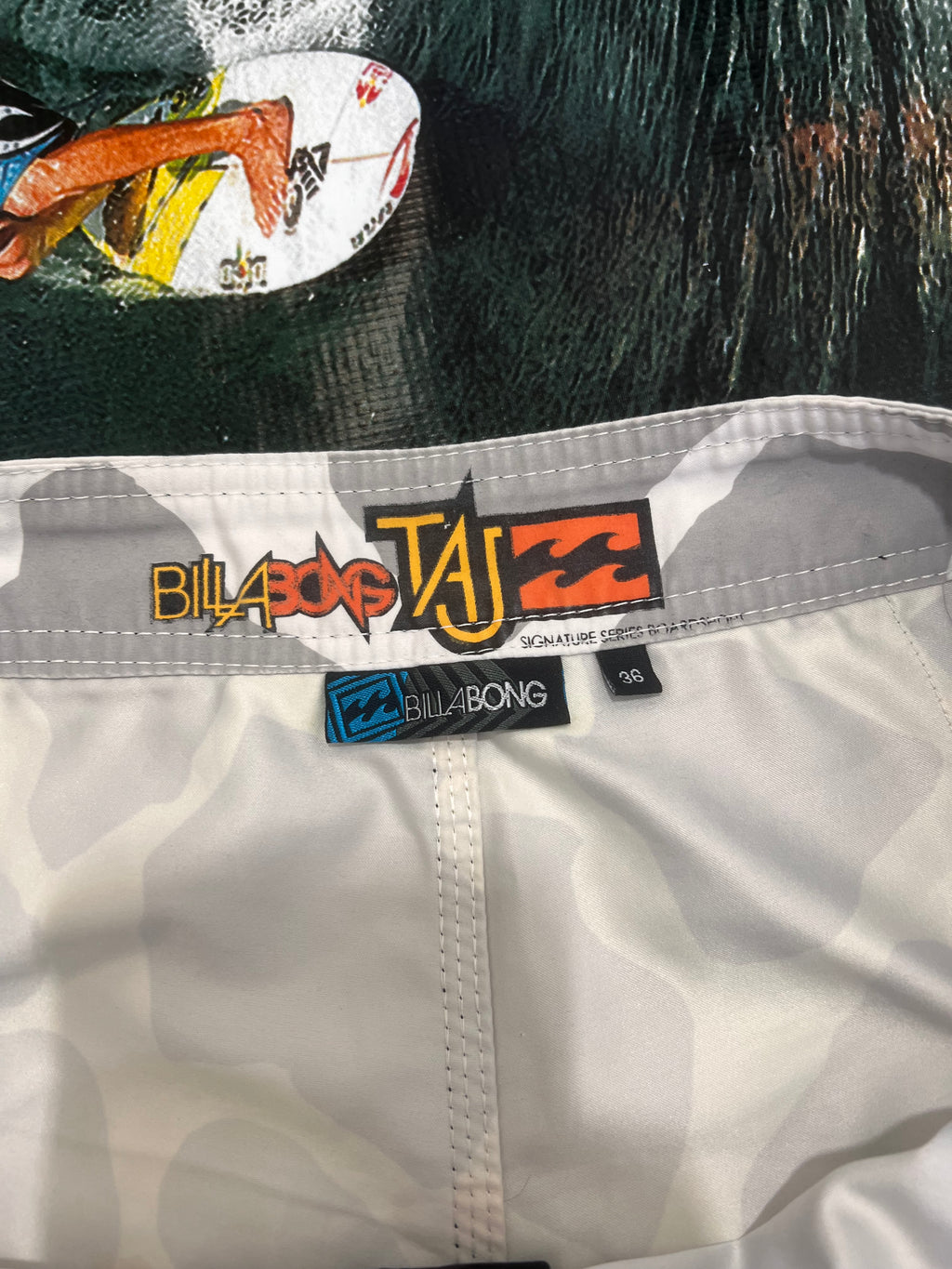 Y2K Billabong "Taj Burrow - Zero Gravity Signature Series" Boardies (36)