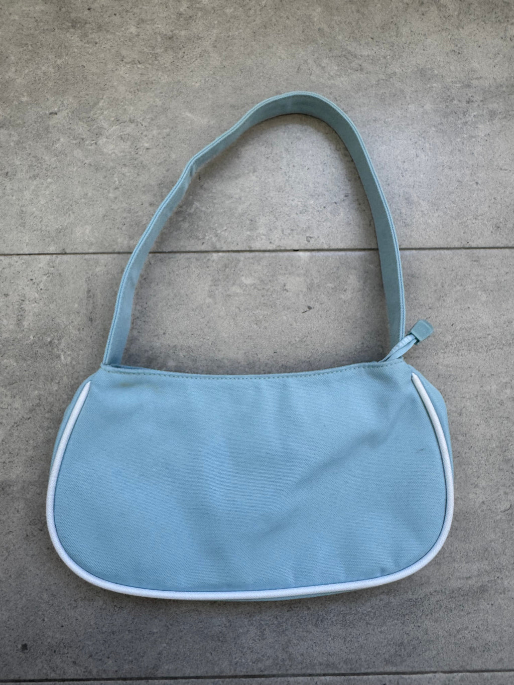 Vintage Y2K Roxy surf shoulder bag, blue - strap detail
