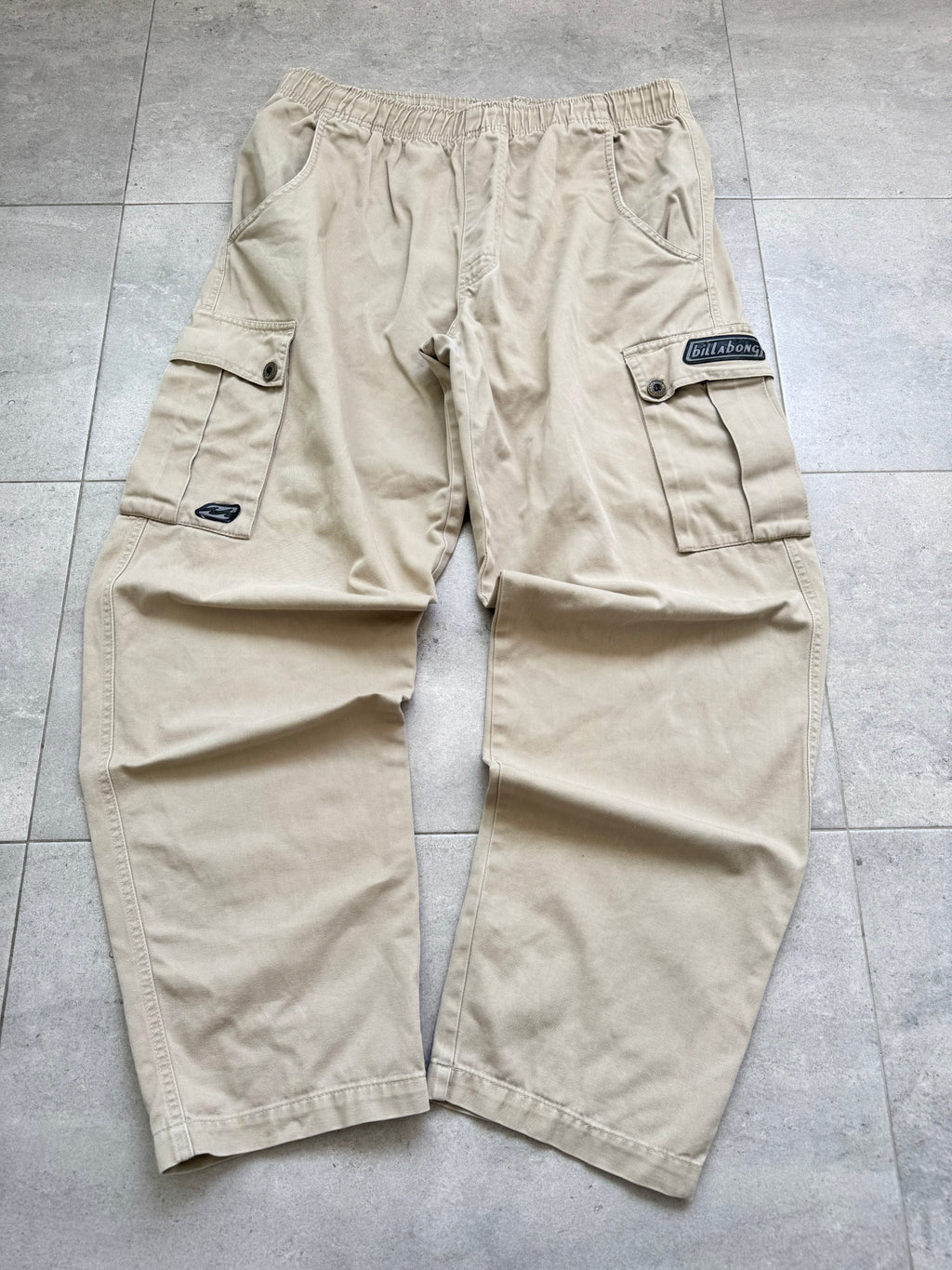 90s Billabong vintage cargo pants in beige, waist 28, surf and skate trousers - front view