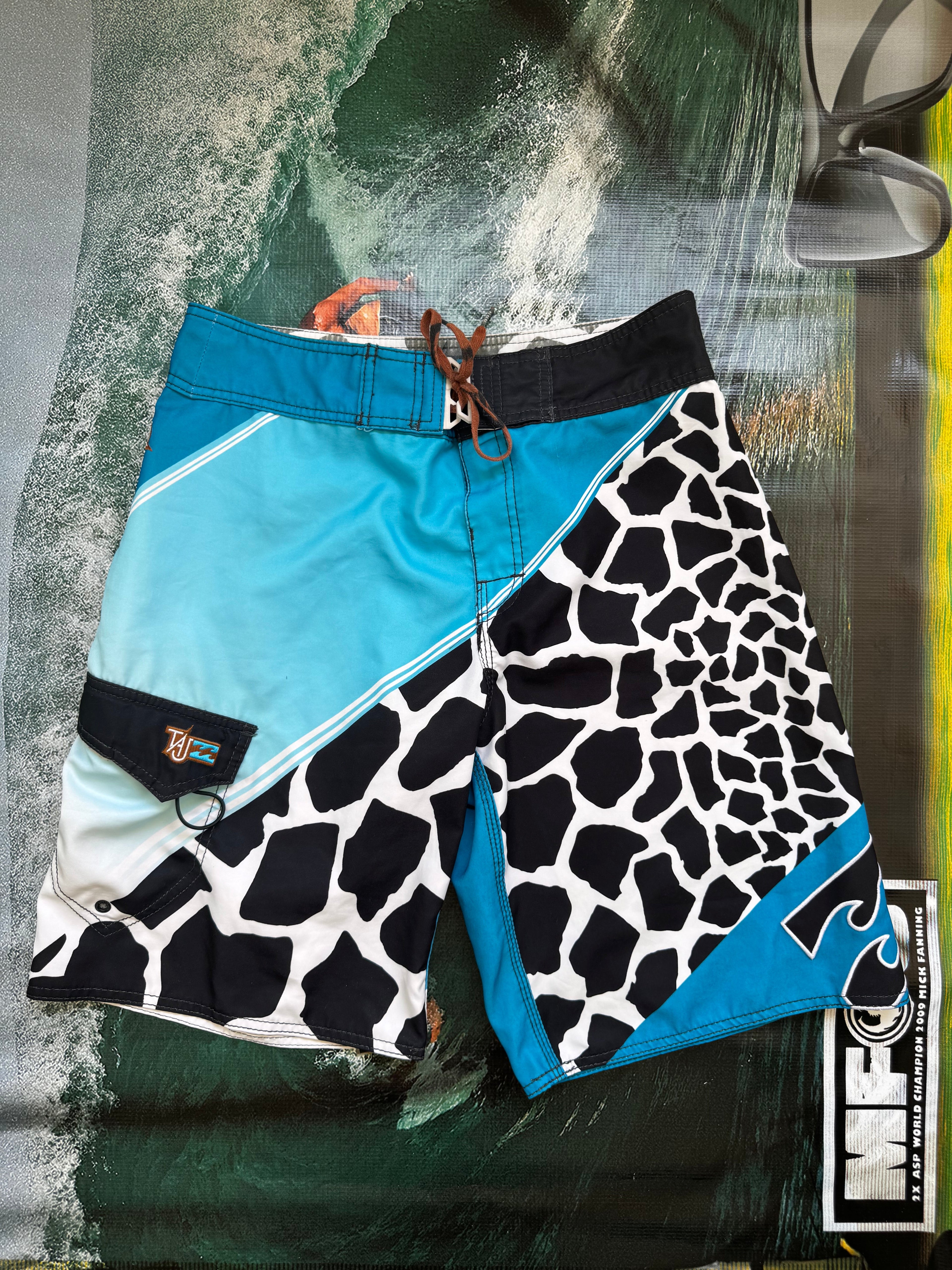 Y2K Billabong "Taj Burrow - Zero Gravity Signature Series" Boardies (32)