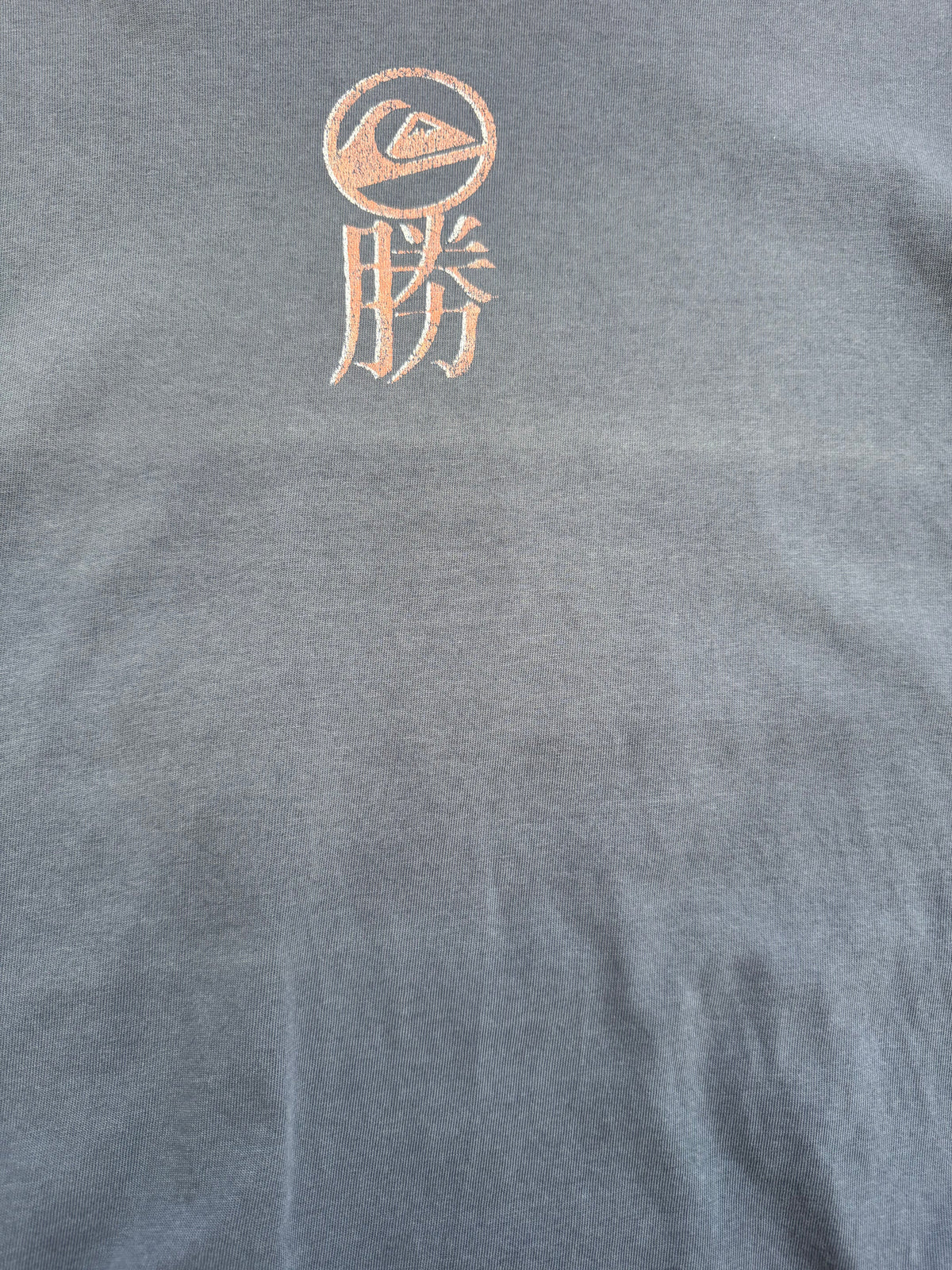 Vintage 90s Quiksilver surf t-shirt, faded grey - graphic detail