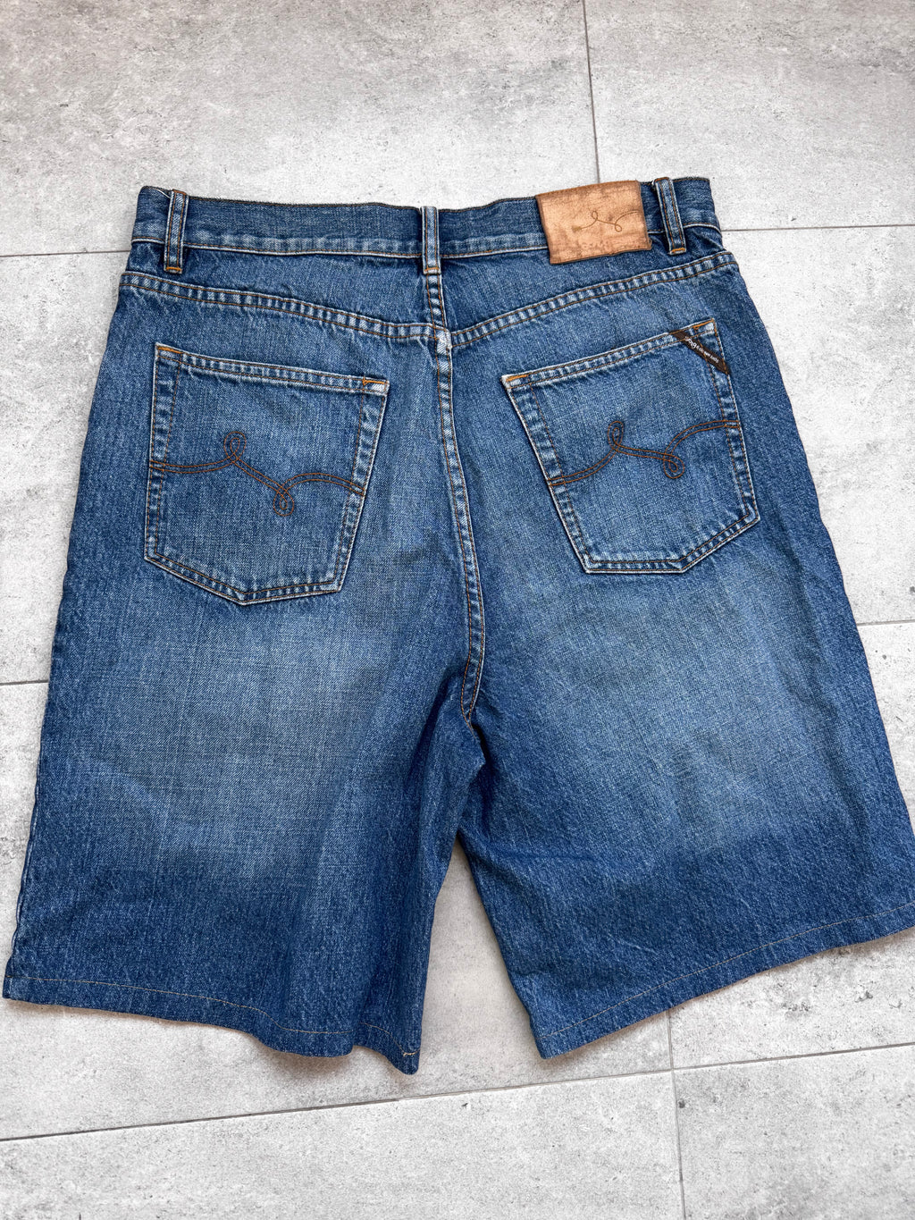 Y2K LRG denim shorts back detail — genuine vintage streetwear surf skate